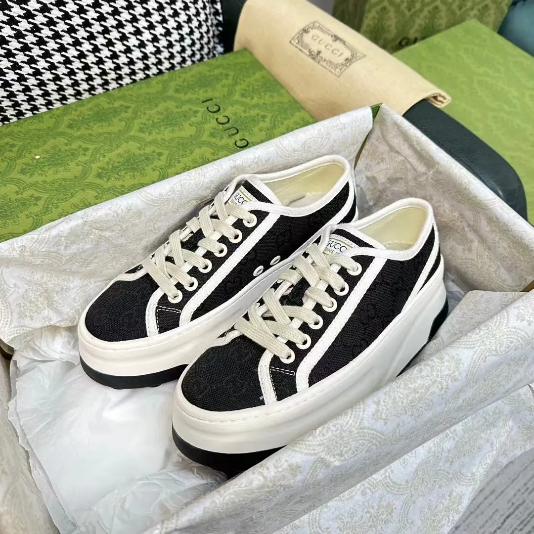 Gucci Logo Sneakers Image 6 Gucci Logo Sneakers Image 6