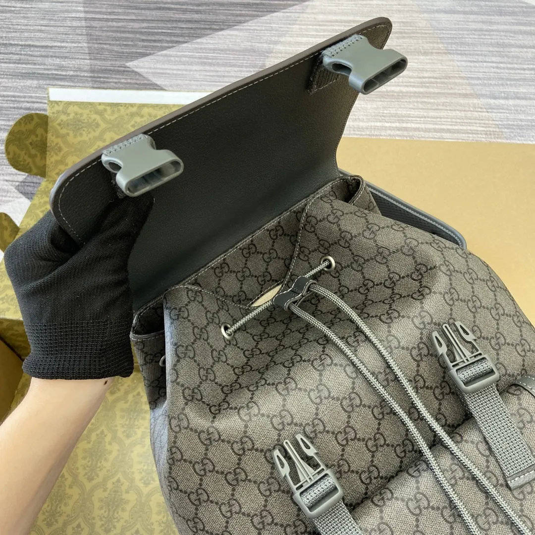 Gucci 双肩包 实用双肩款