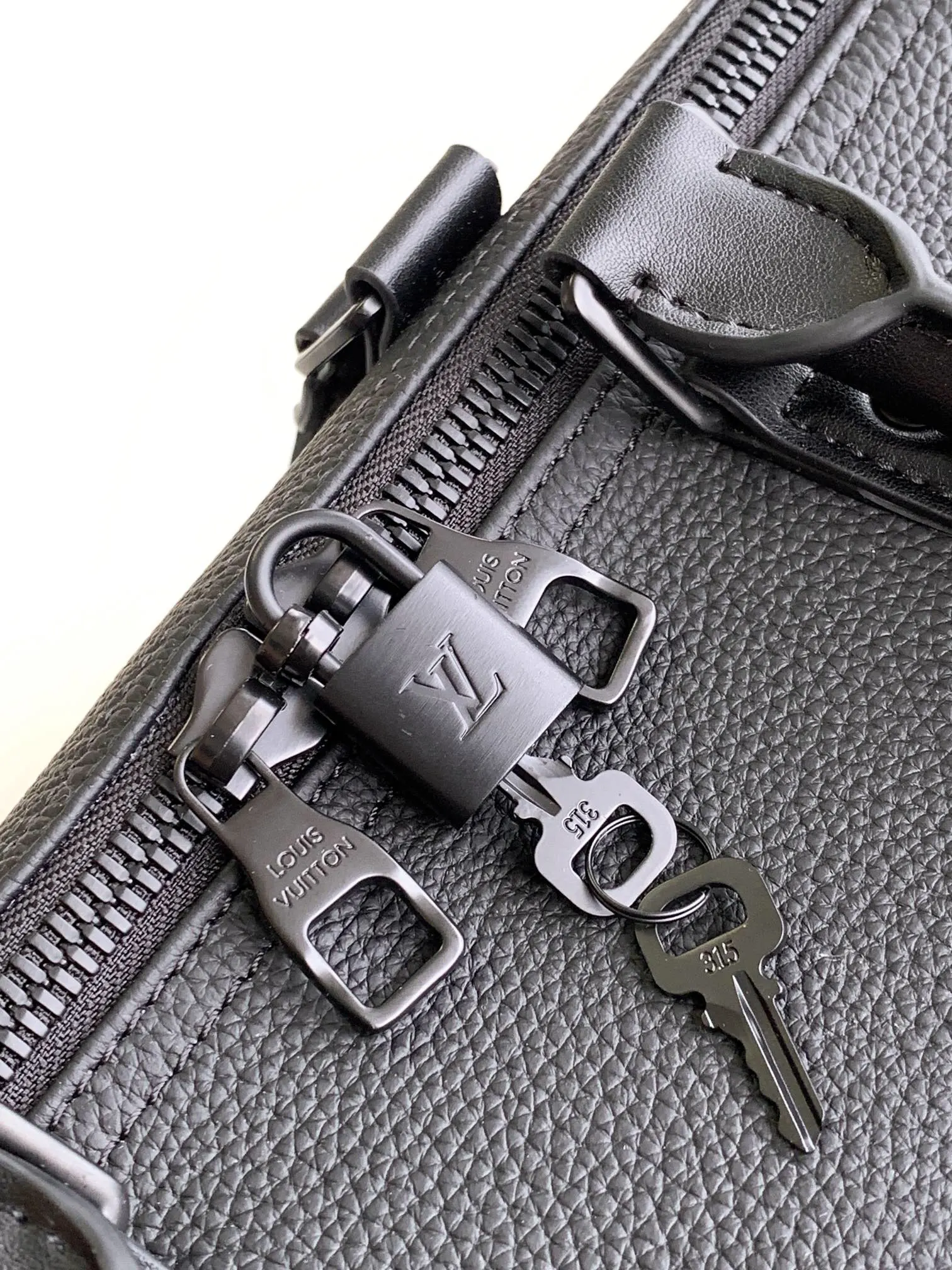 LV Keepall 黑色 牛皮 旅行袋 大容量旅行款