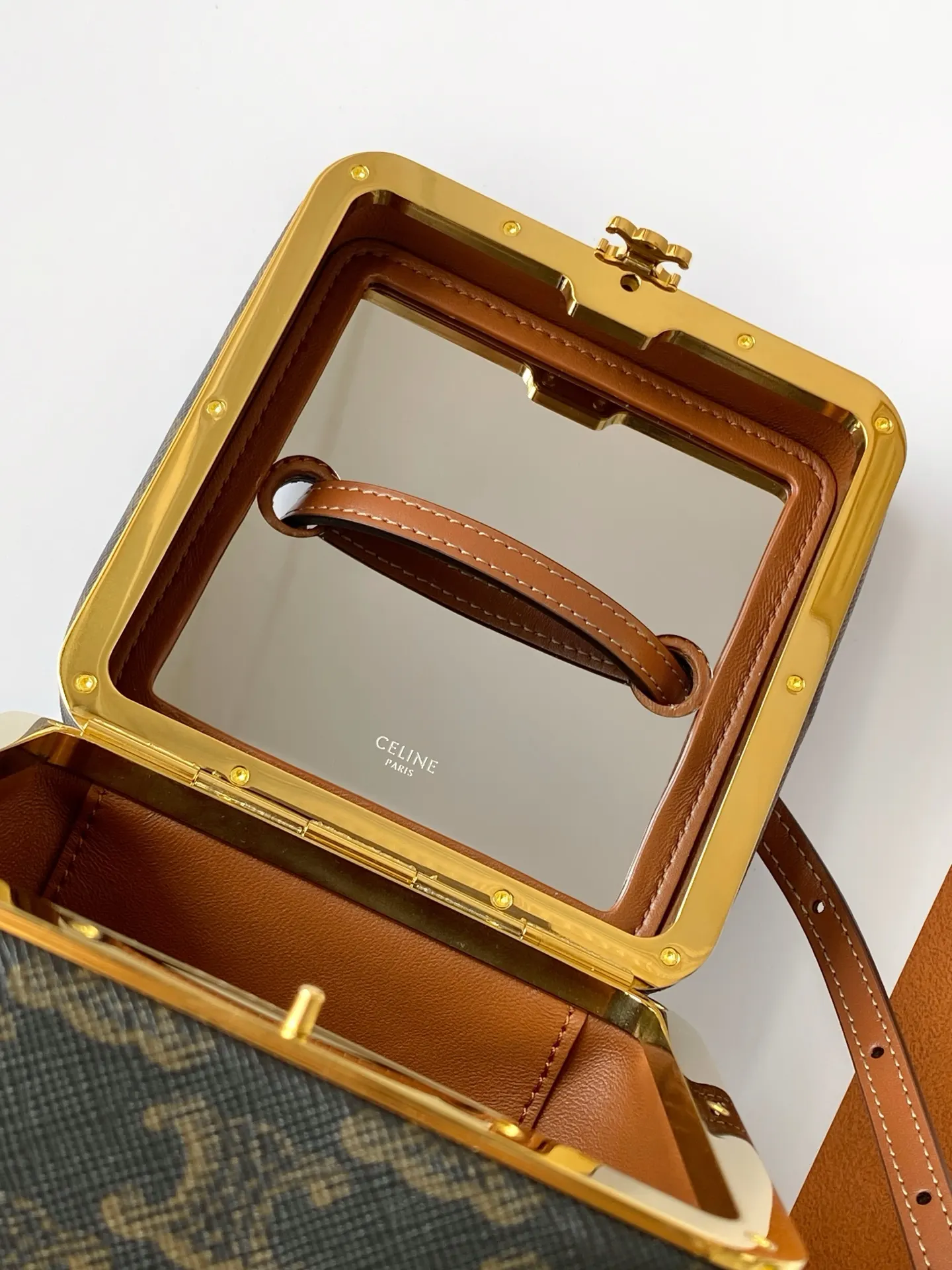 Cosmetic Pouch Leather
