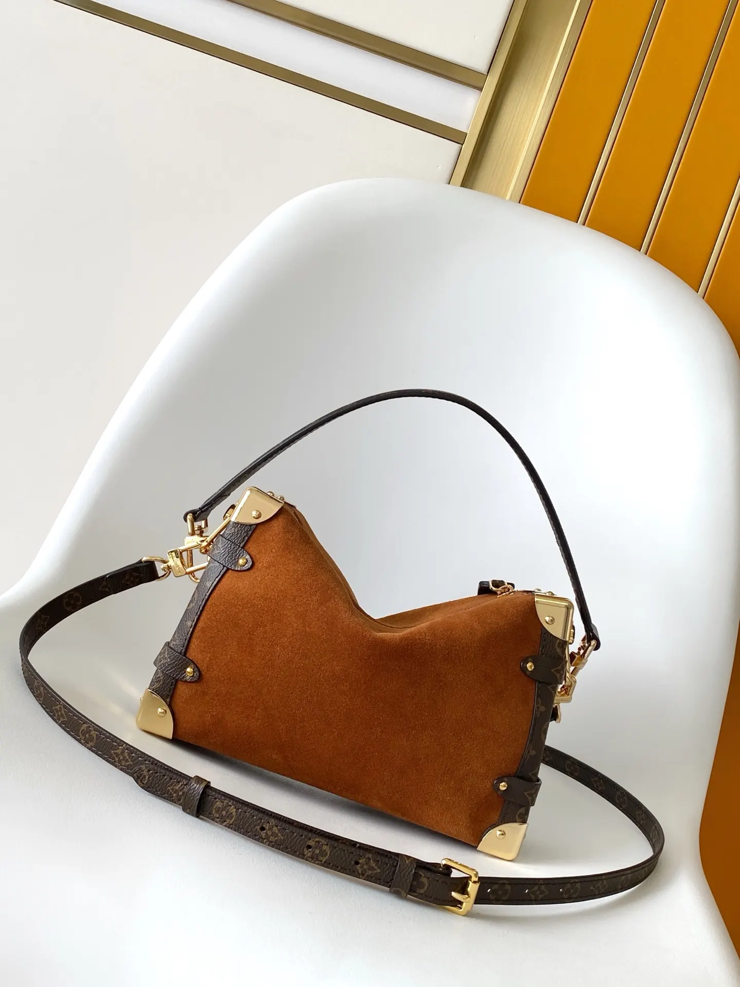 Chain Bag Leather