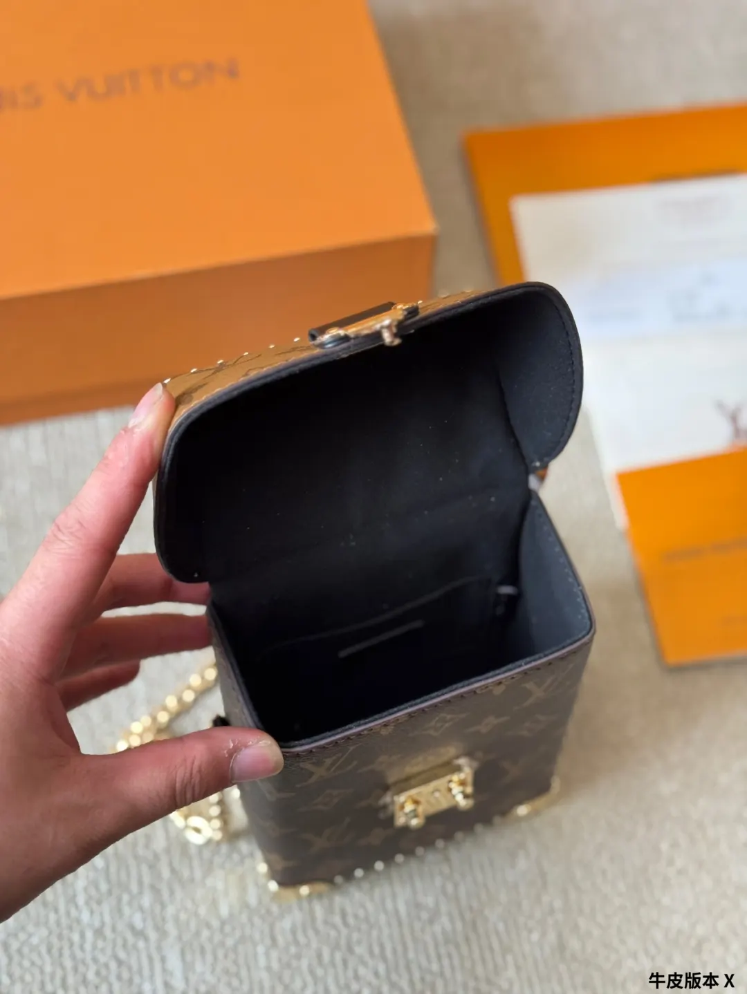 牛皮 包 Box包 喜 斜背包 輕便斜挎款
