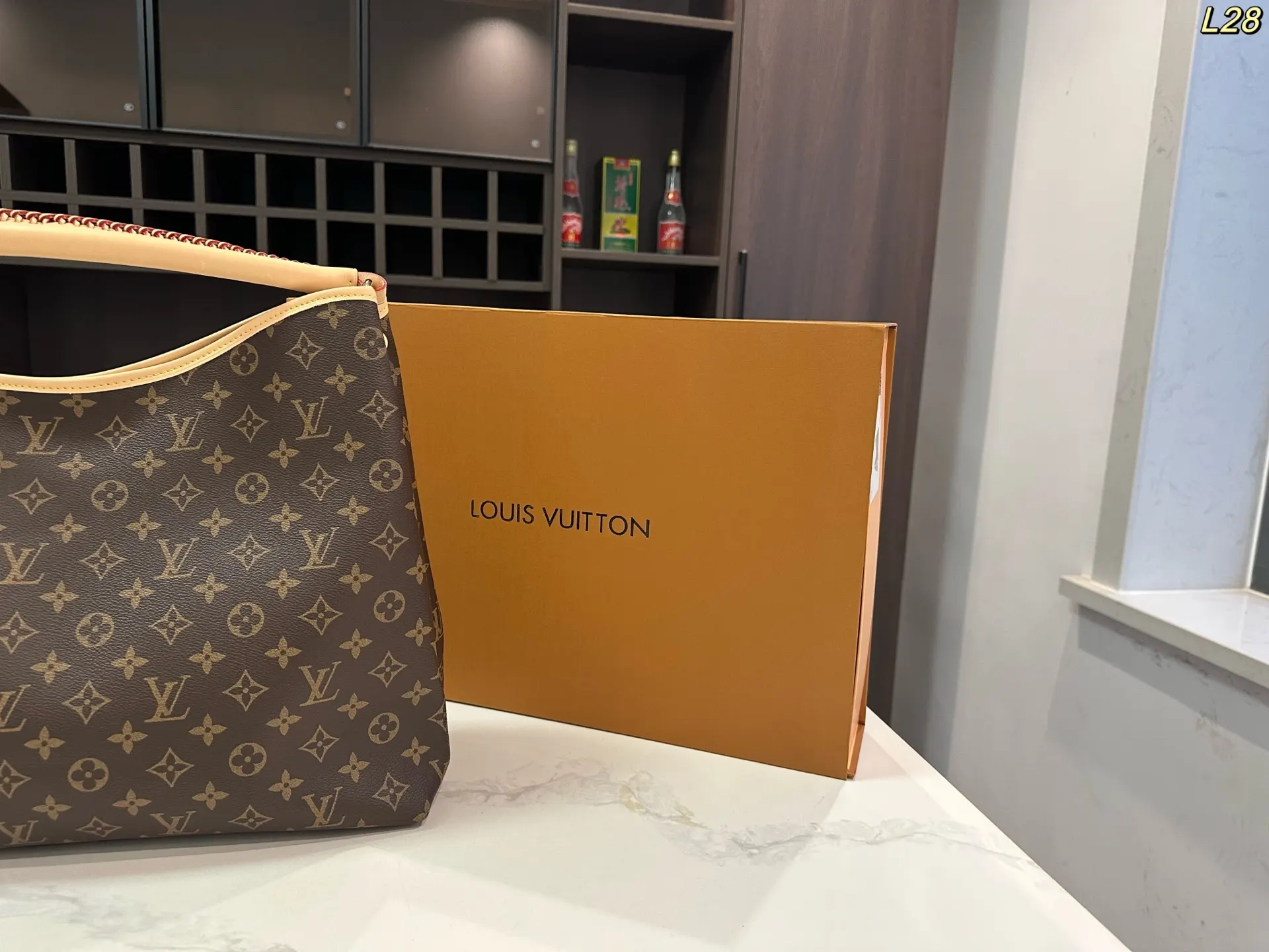 LV 老花 中古 购物袋 腋下包 复古腋下背款