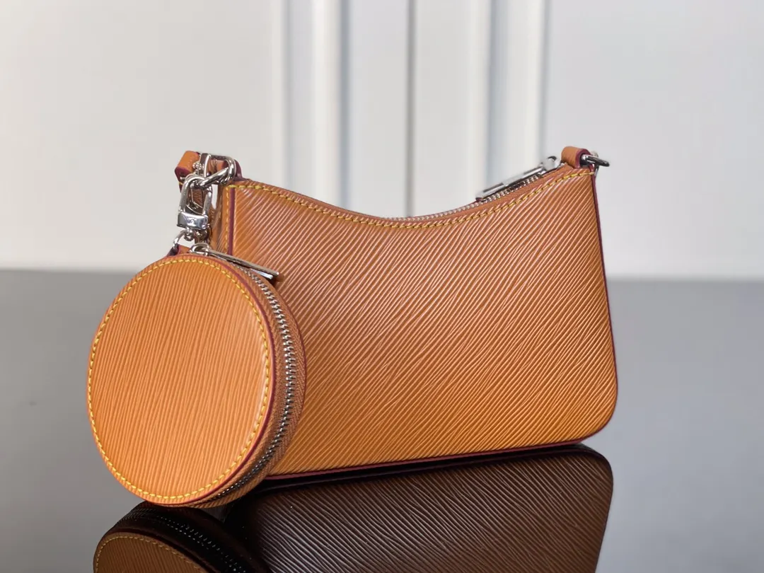 Louis Vuitton Chain Bag