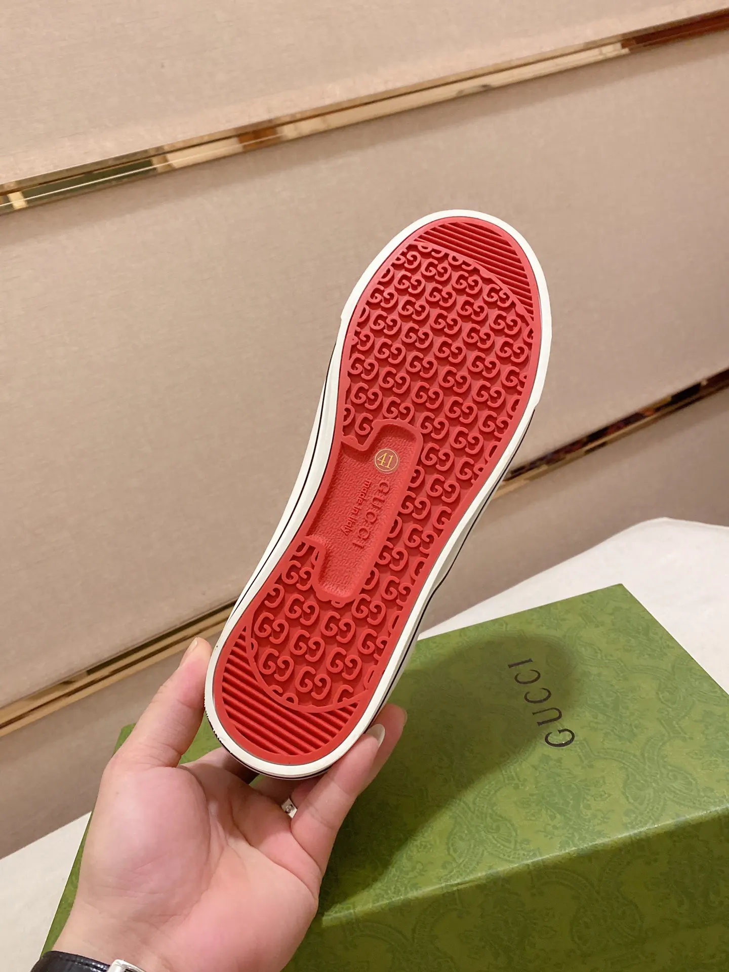 Gucci Logo休闲运动鞋 百搭款