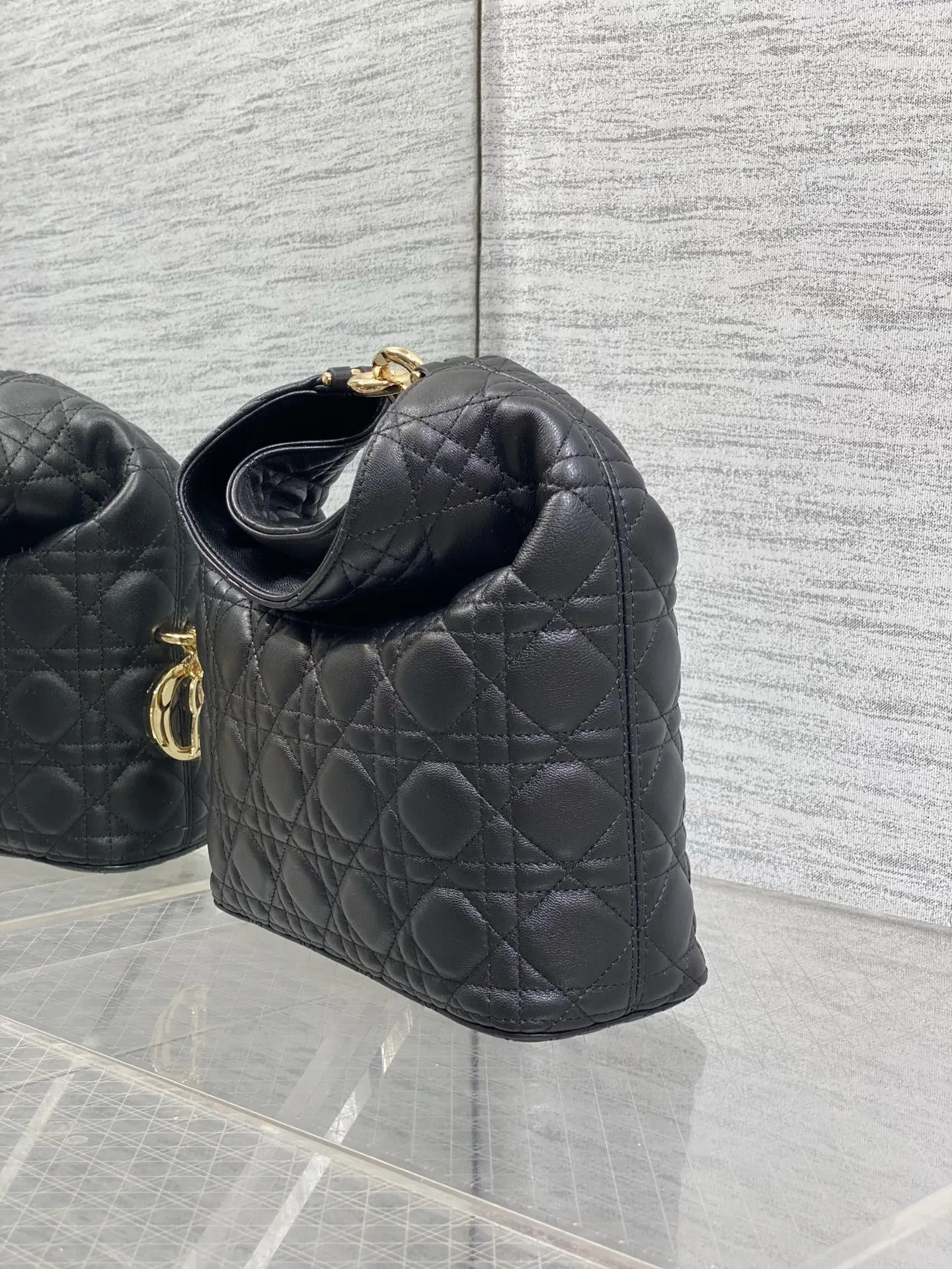 Dior 黑色羊皮包包 手提斜挎 手提包