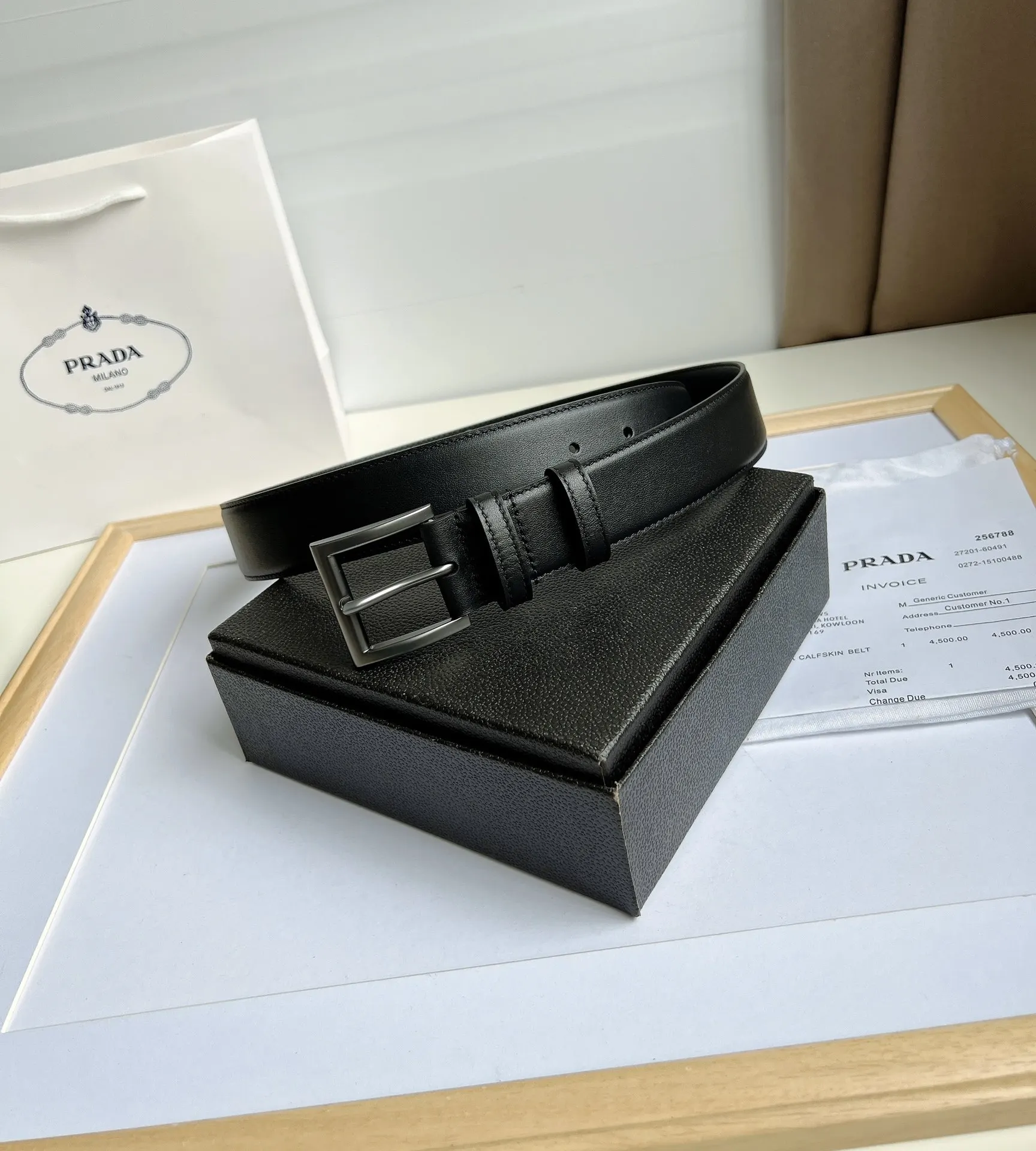 Prada 黑色 皮革 腰带