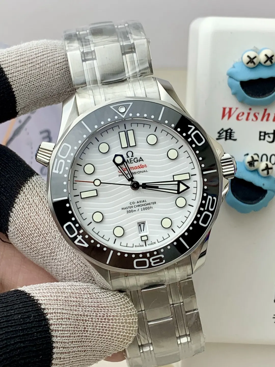 Omega 白色 OR Factoy将开启传奇⁠的篇章⁠ 手錶 經典腕表款