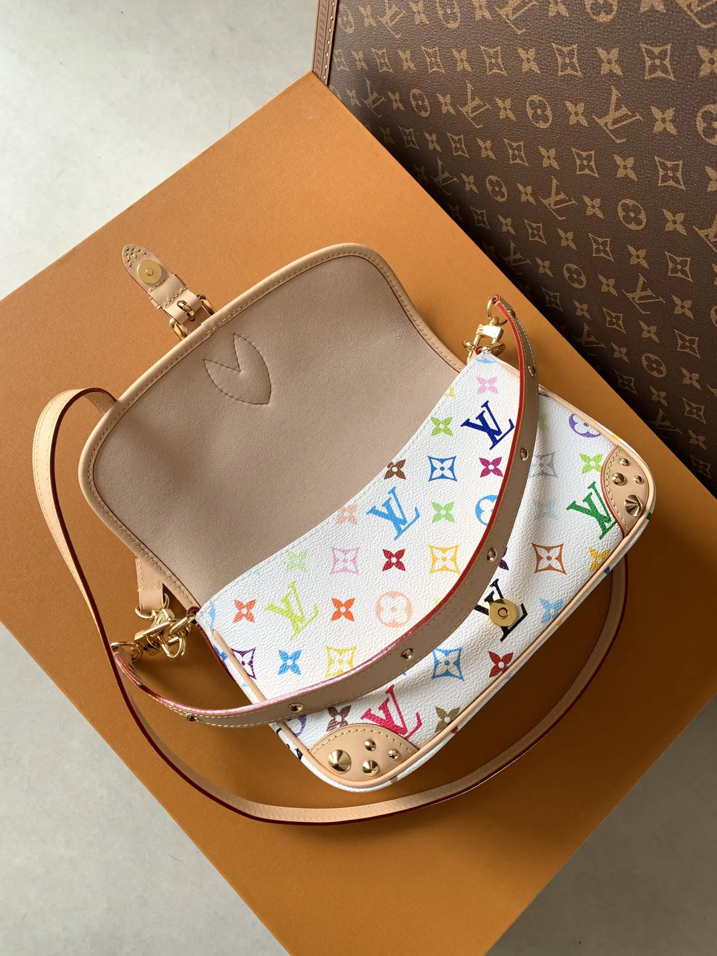 LV Diane 白金色配色 手袋｜ORBUYBAG 岚奢包高端时尚精品