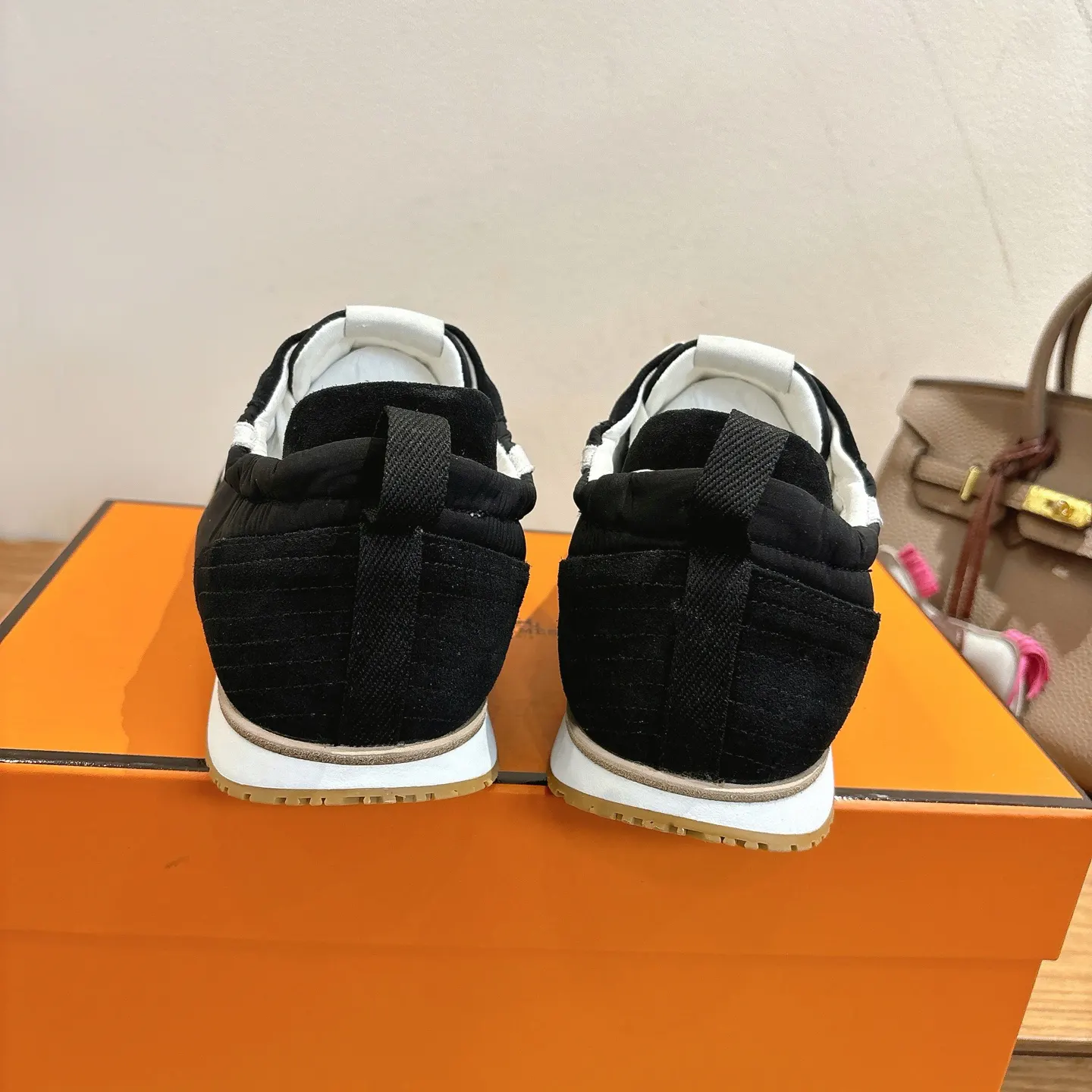 Hermès 运动鞋