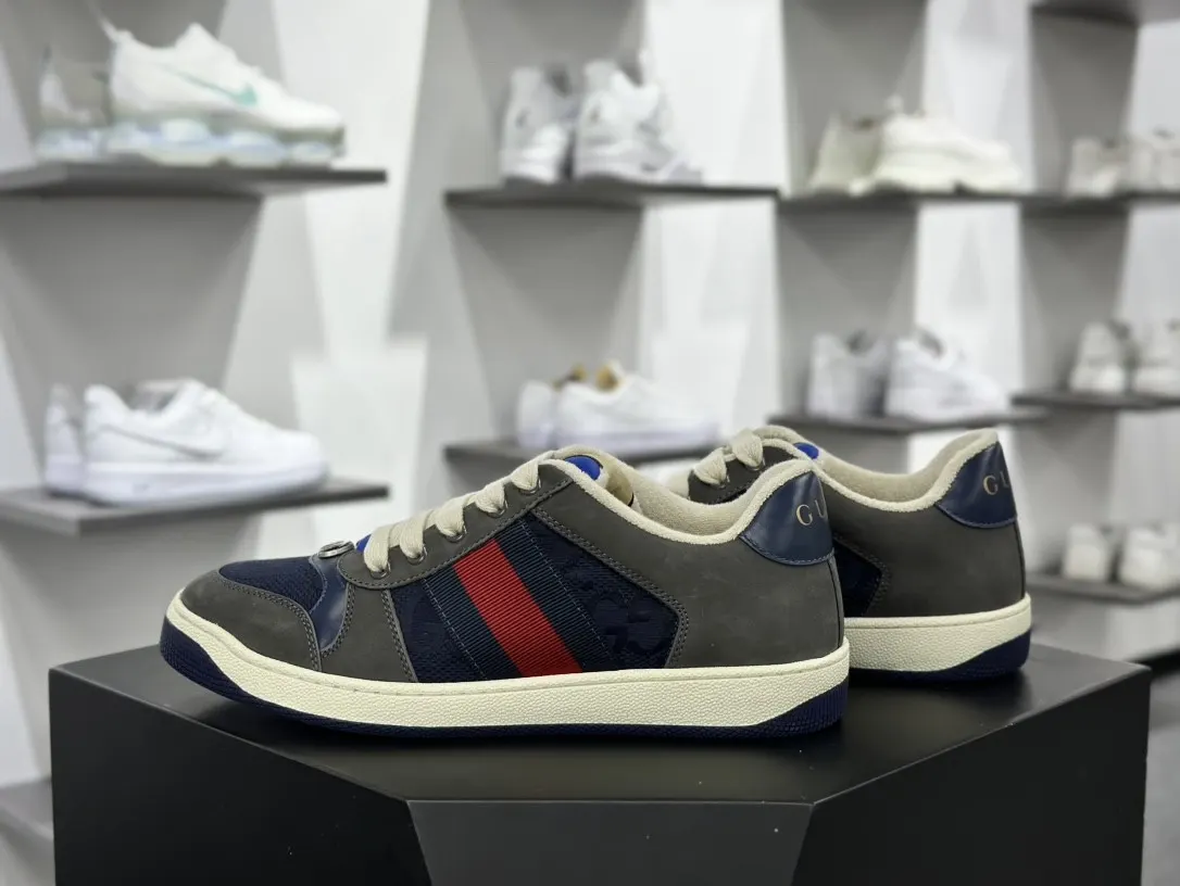 Gucci Logo Sneakers Image 3 Gucci Logo Sneakers Image 3