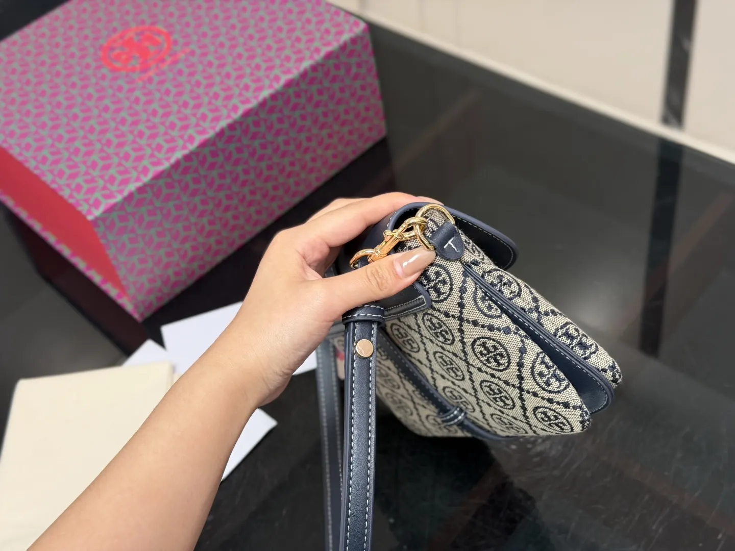 老花 Tory Burch 斜背包 腋下包 復古腋下背款