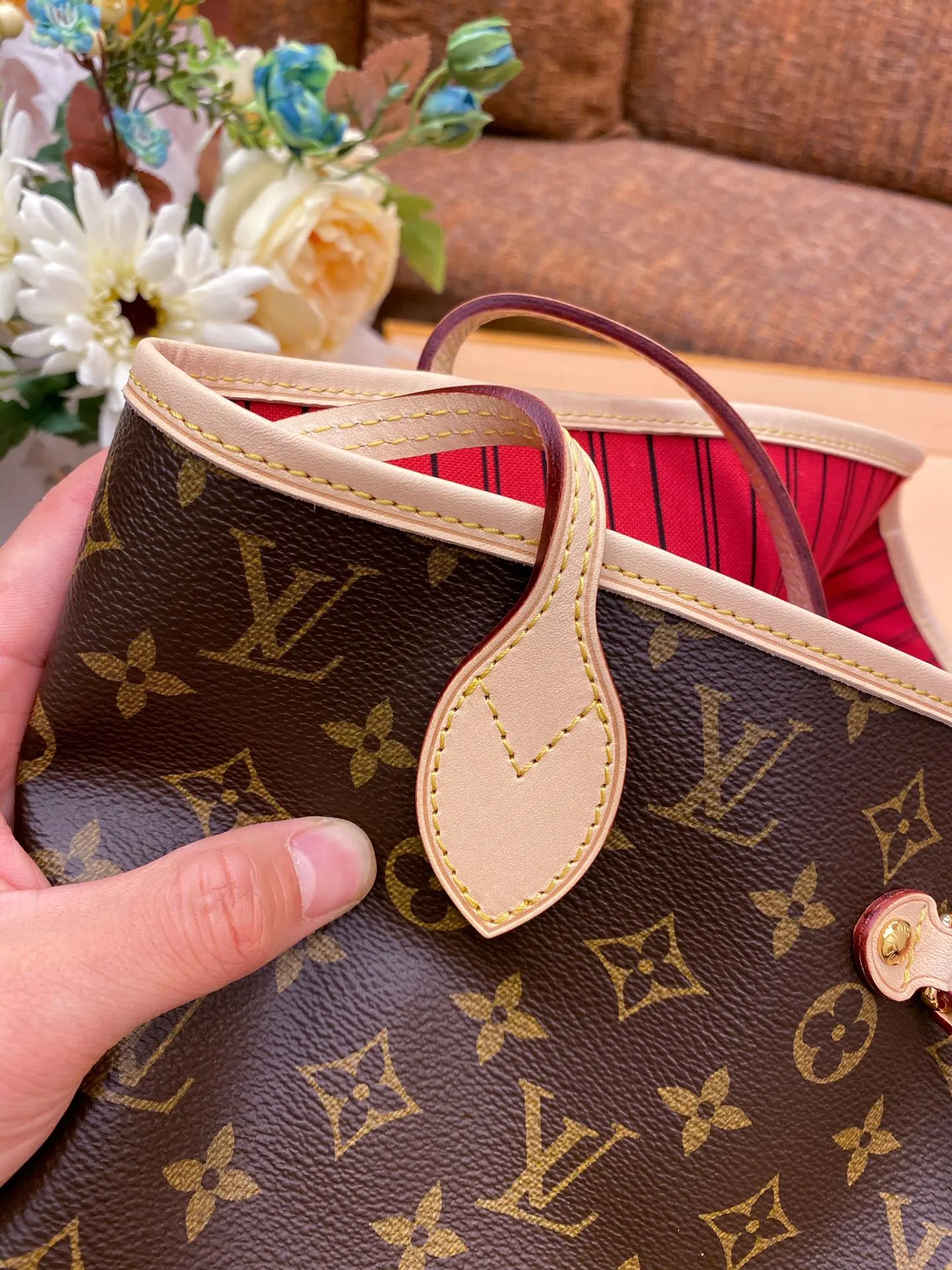 Neverfull 旅行袋 大容量旅行款