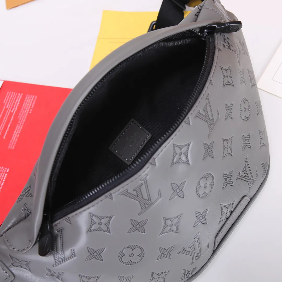 Louis Vuitton Blue Shoulder Bag Leather