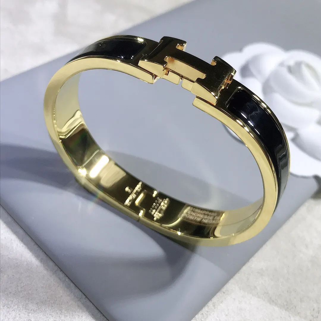 Hermès 全部是法国工艺的 首饰 精致配饰 手链/手镯