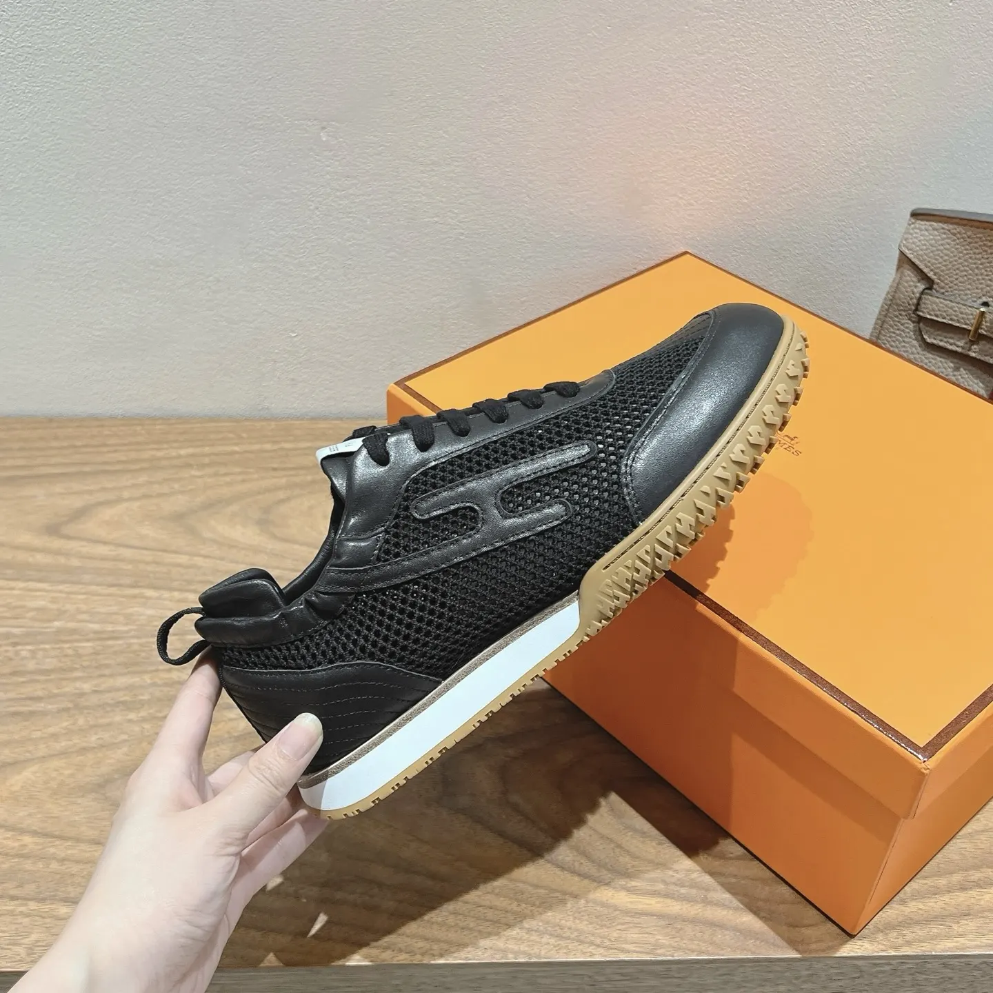 Hermès SS 运动鞋
