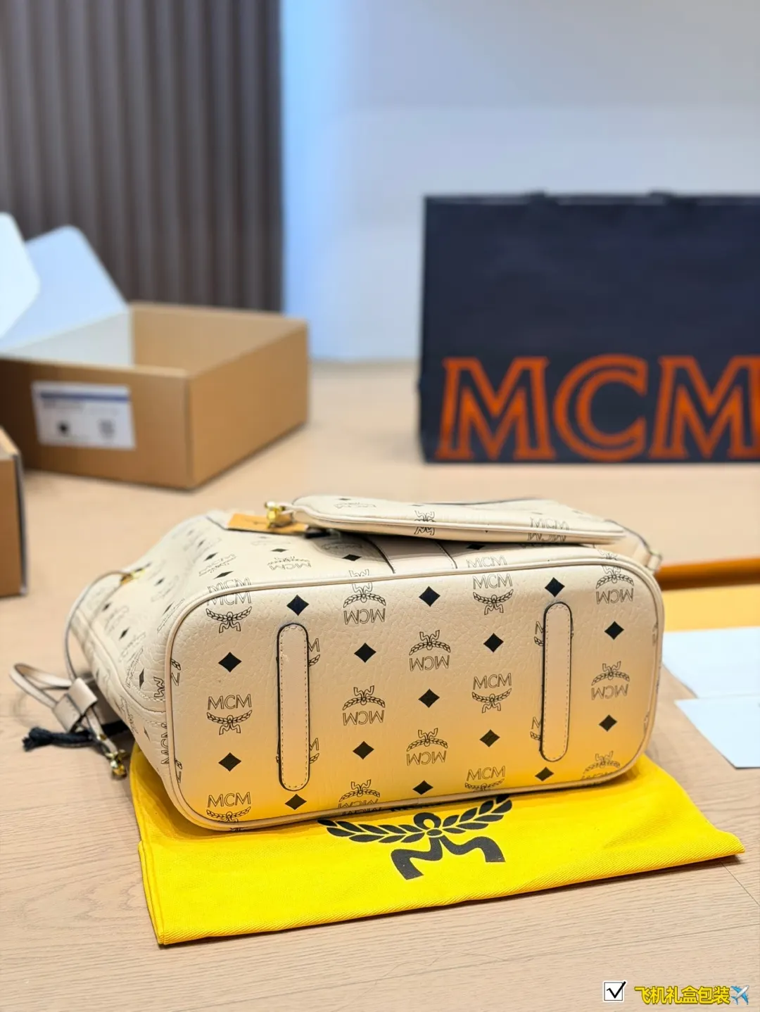 金色 MCM经典子母托特包 干邑色Vise 大容量托特款