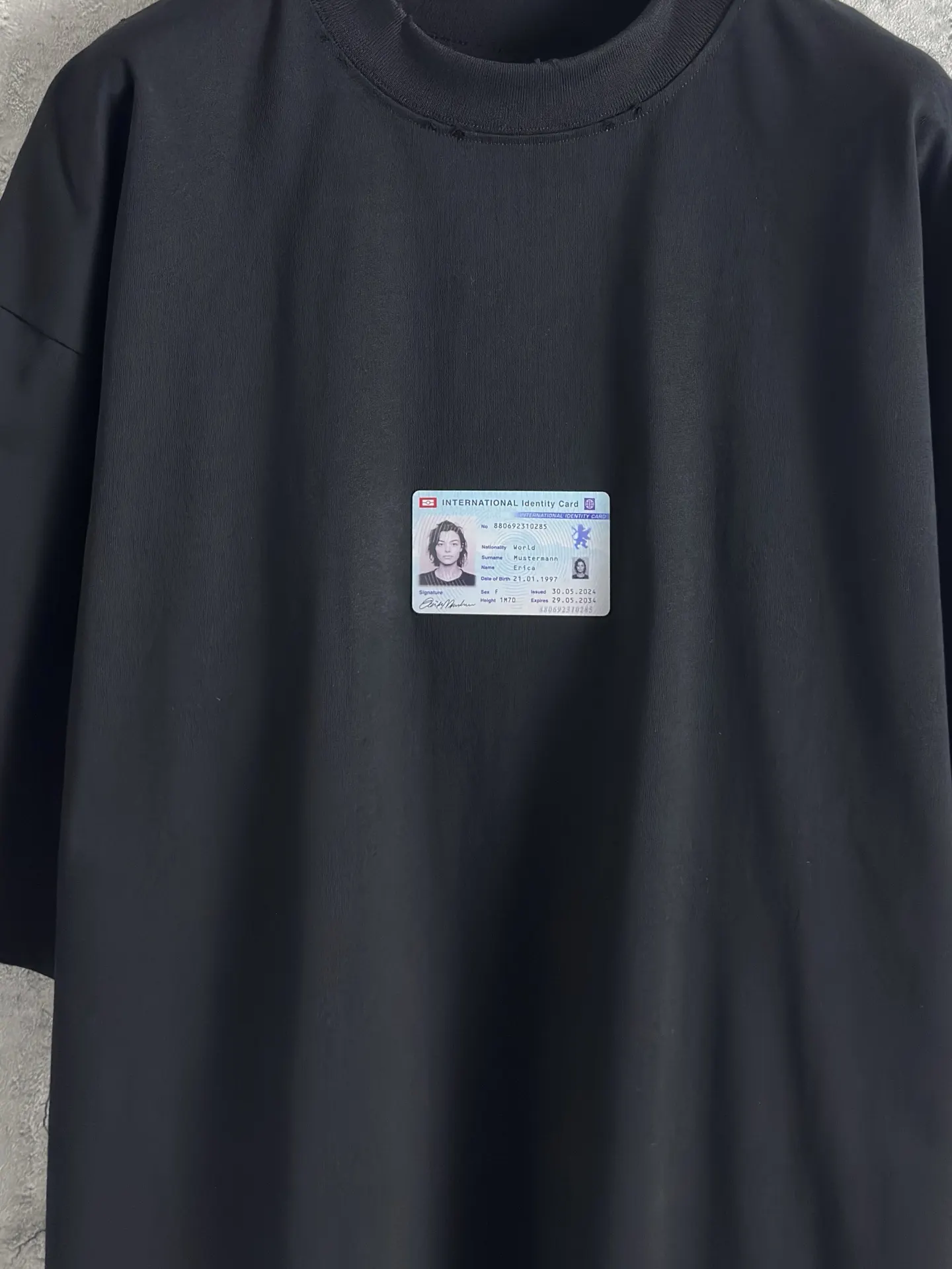 Balenciaga Black Short Sleeve T-Shirt Street