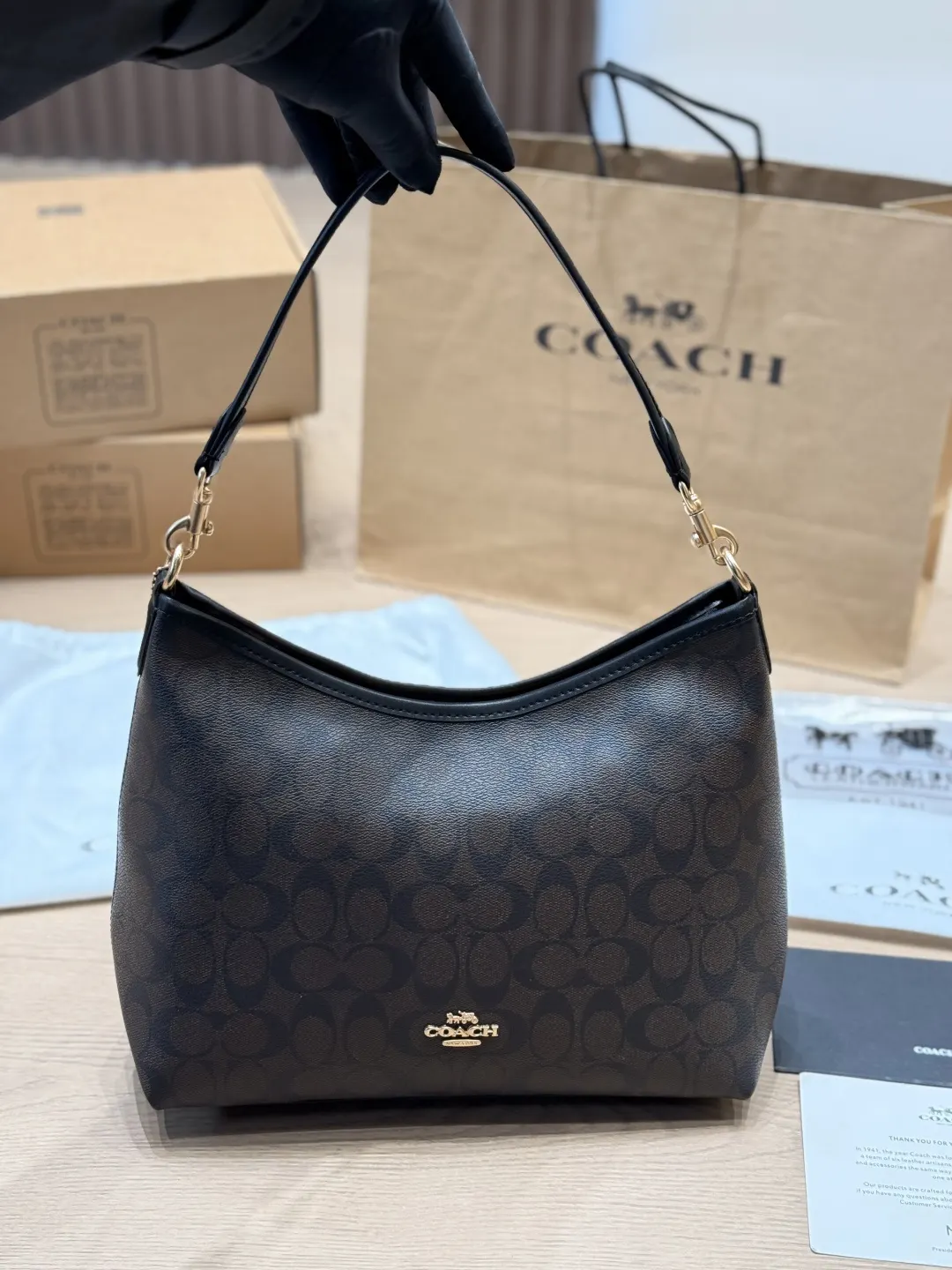 Coach 牛皮 腋下包 复古腋下背款