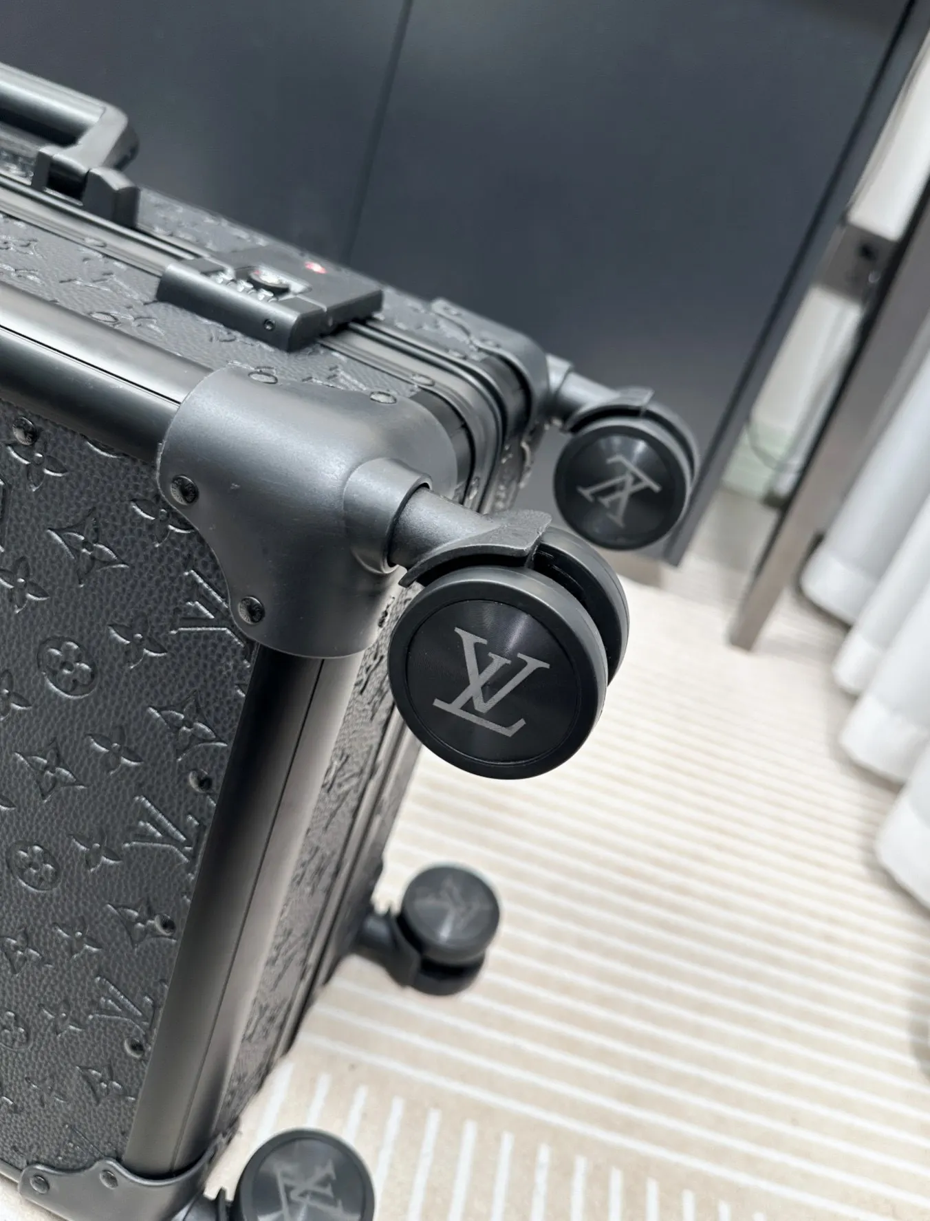 Louis Vuitton Black Monogram Carry-On Suitcase Travel Lightweight