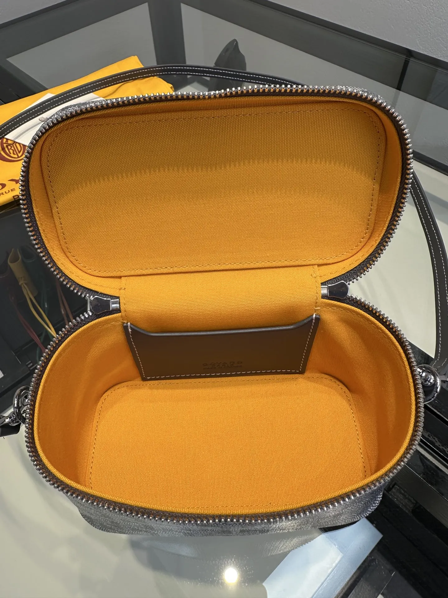 Goyard 灰色 小牛皮 收纳包 旅行收纳款