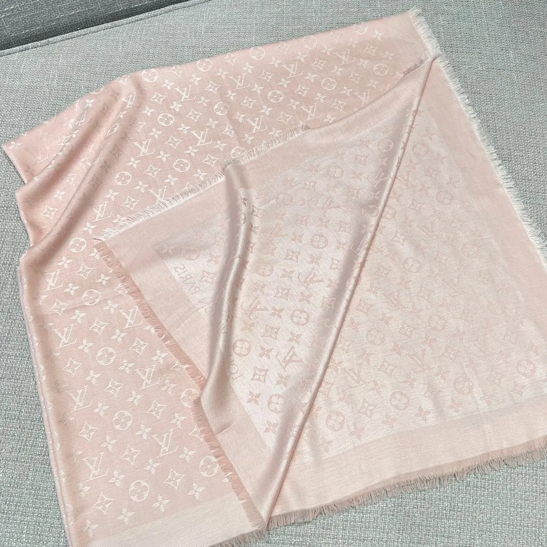 Louis Vuitton 粉色 羊毛 提花 Mo披肩 保暖披肩 圍巾