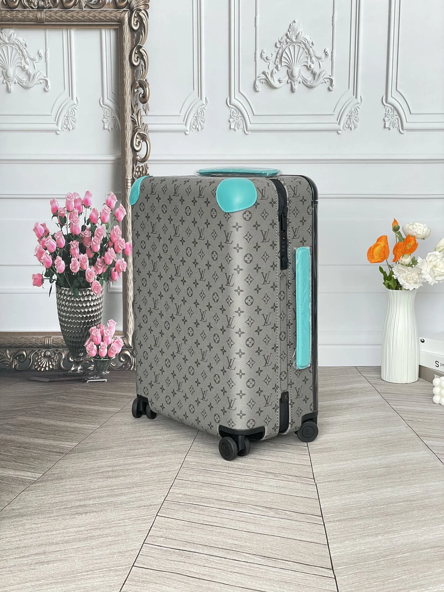 Louis Vuitton Monogram Suitcase Travel Lightweight Canvas