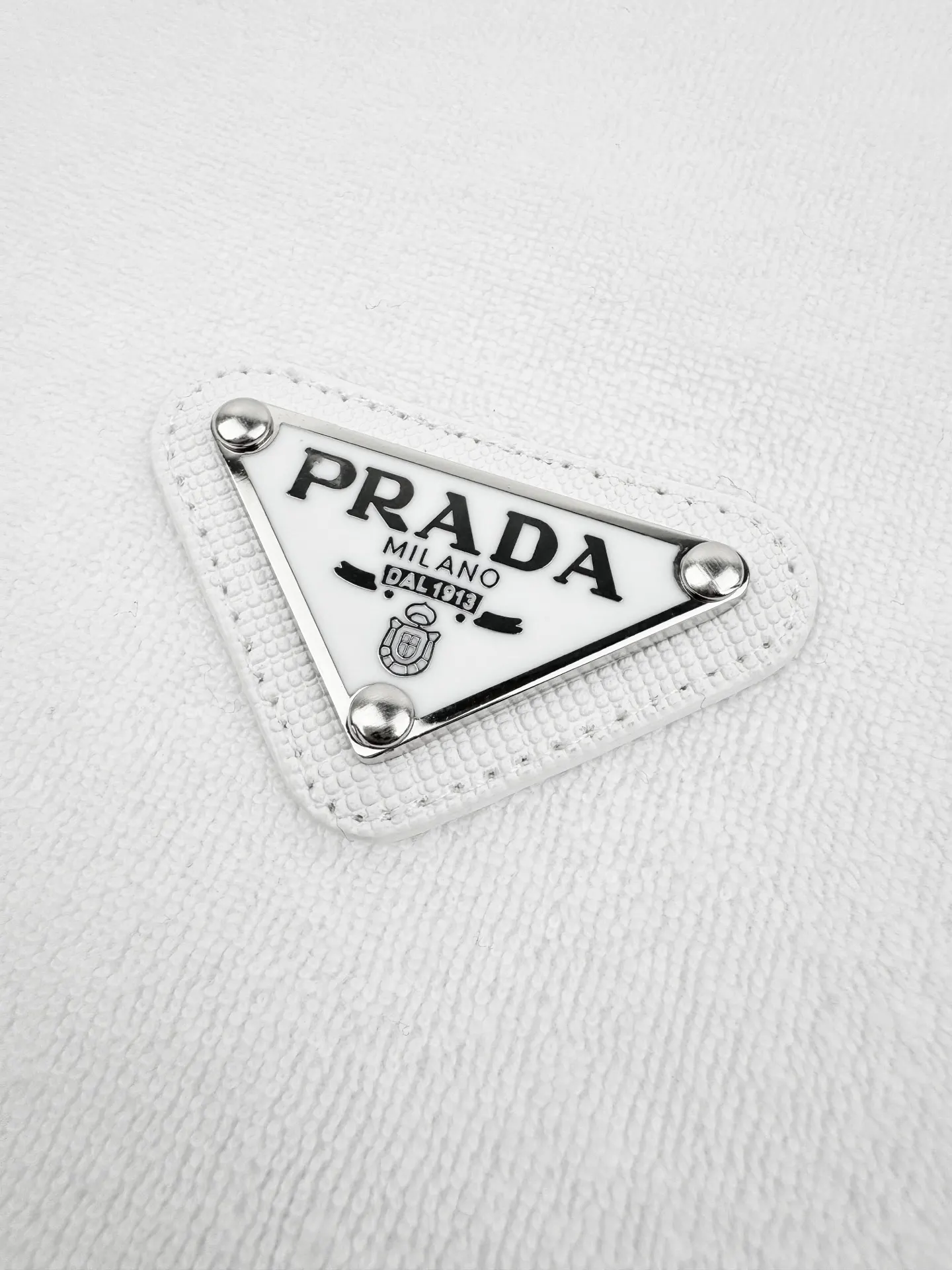PRADA 三角标 短袖T恤 休闲百搭款