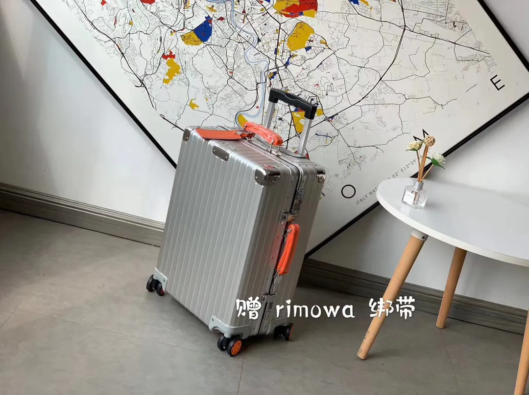 Silver Suitcase Travel Lightweight