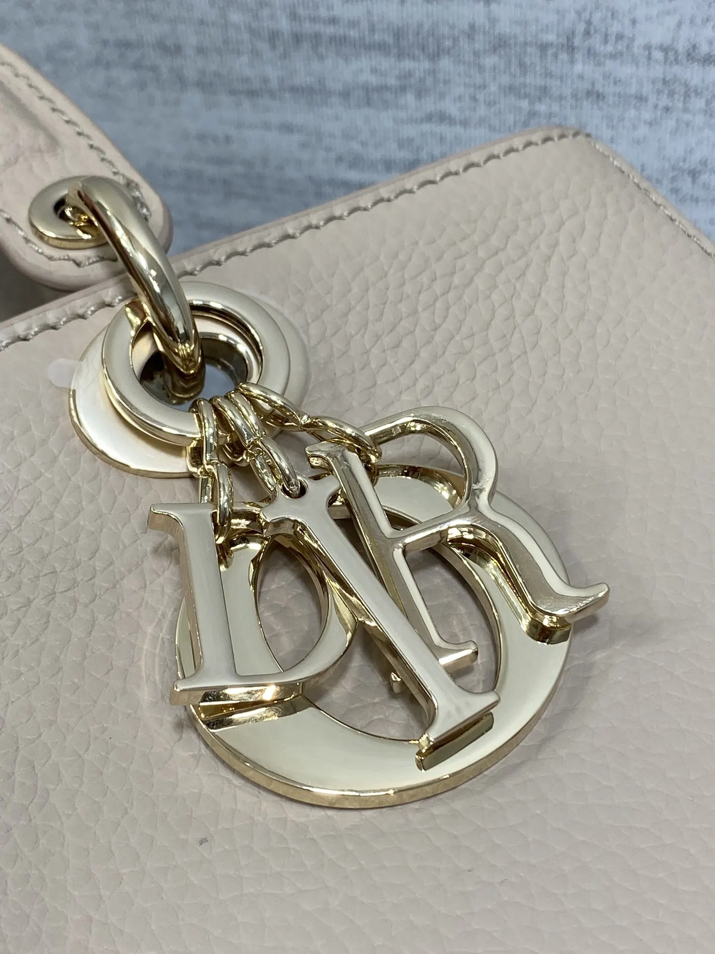 Dior 黑色 牛皮 进口 牛皮横款戴妃包 Lady 手提包 通勤手提款