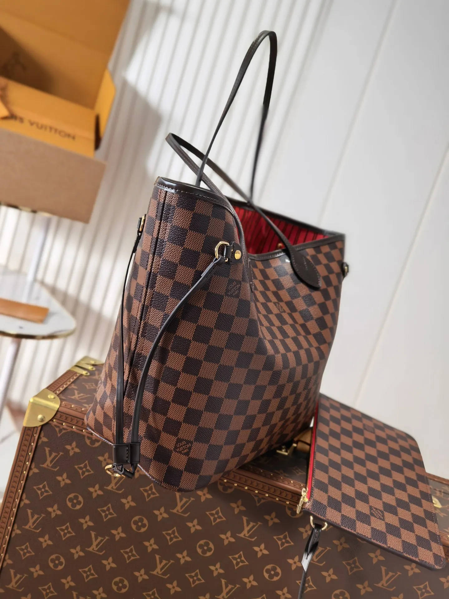 Neverfull 老花 帆布 手拿包 精致手拿款