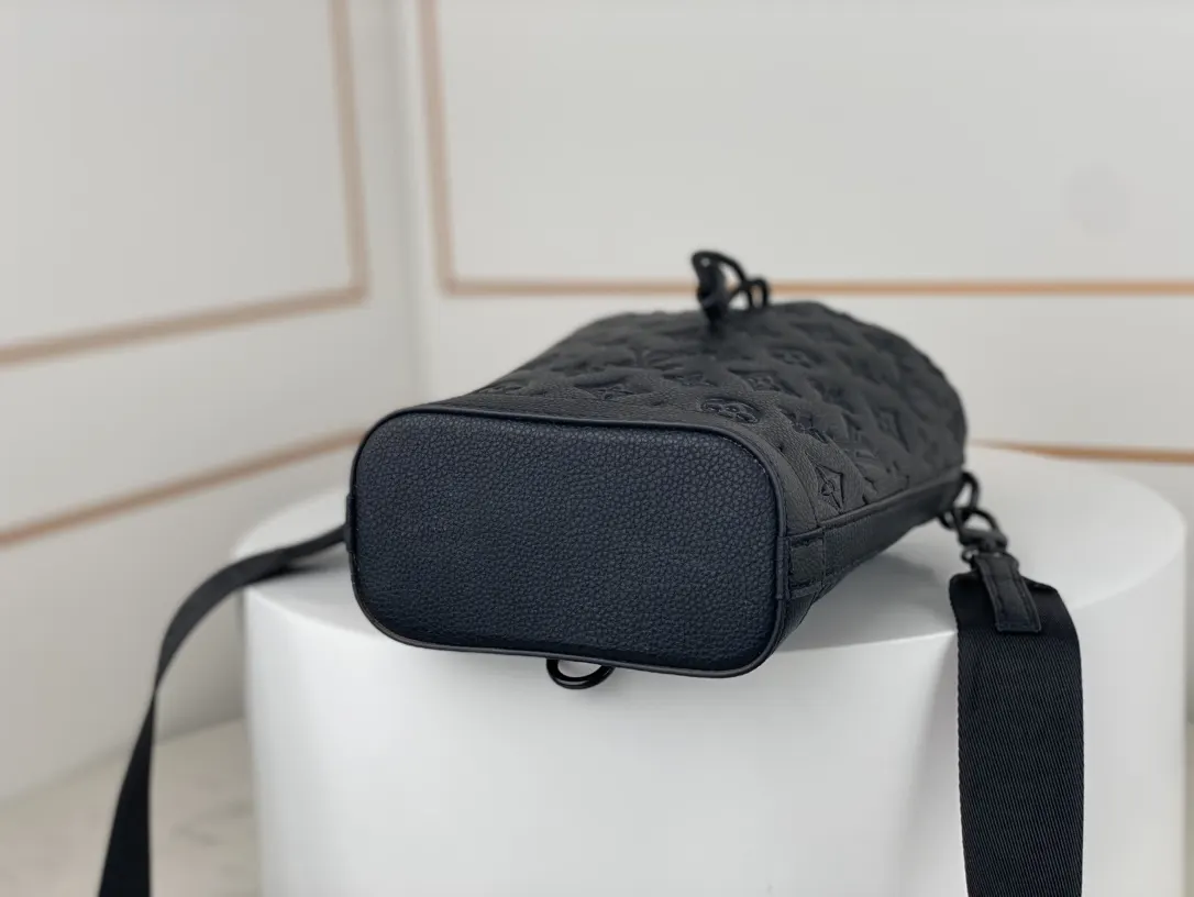 LV 牛皮 單肩包 日常單肩背款