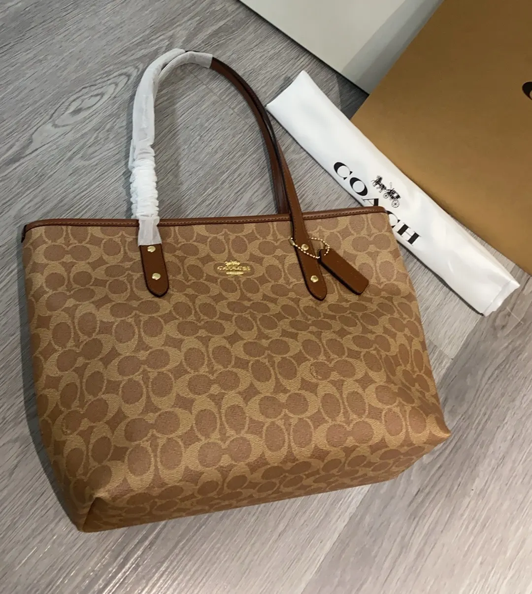 Tote Bag Classic Versatile