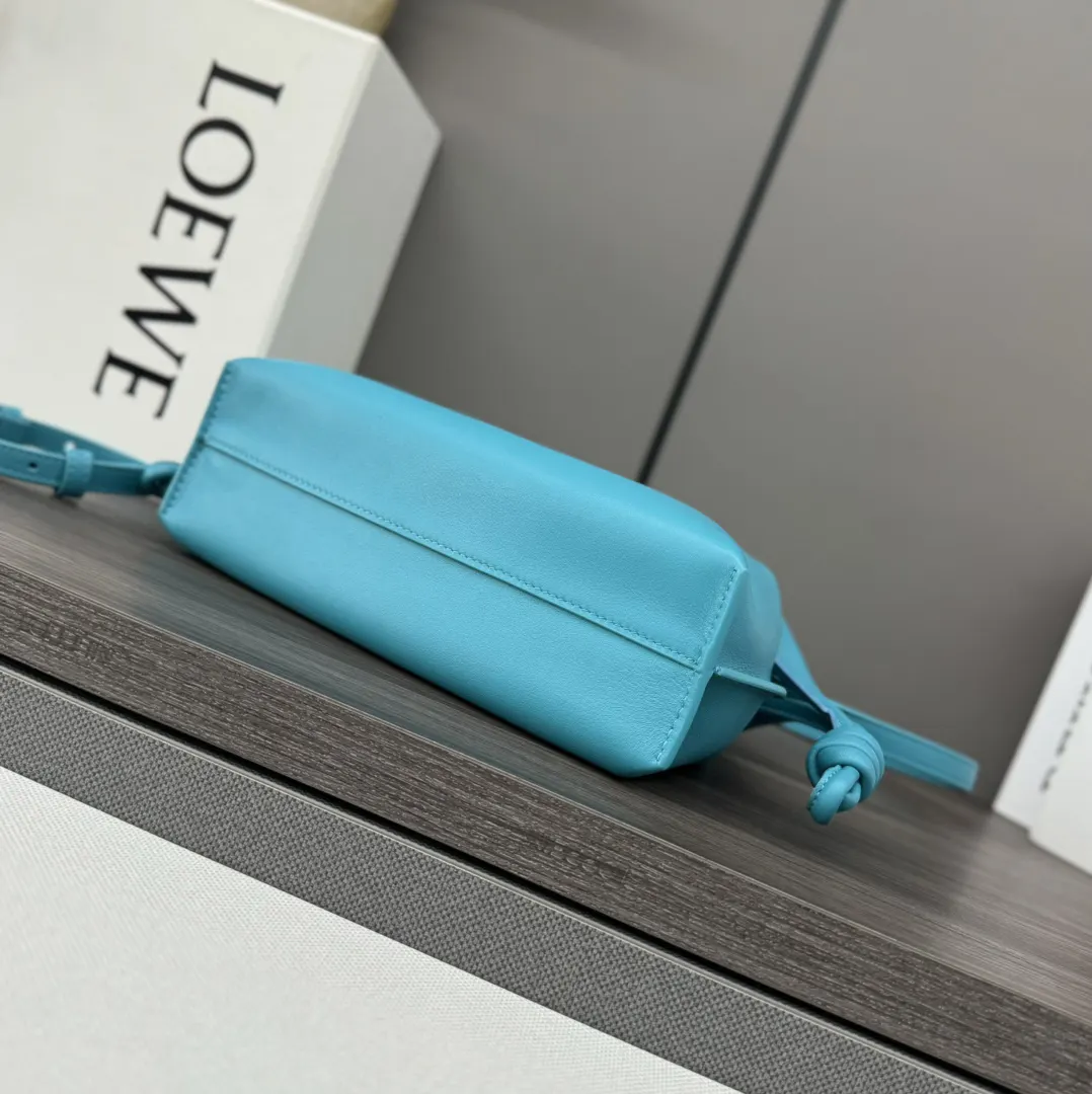 金色 小牛皮 免 少 L⊚℮w℮ 纳帕牛皮革Fl 手拿包 精致手拿款