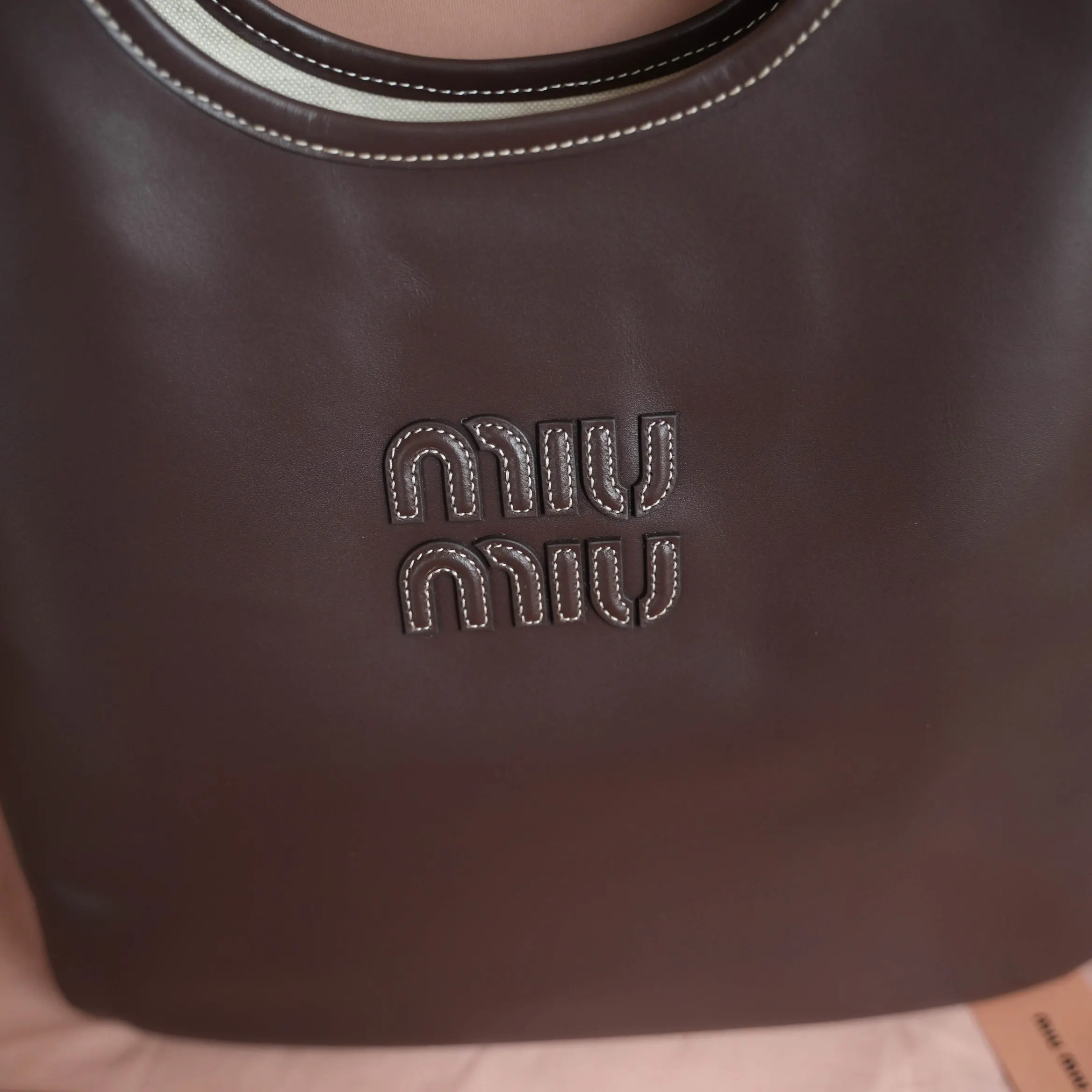 Miu 小牛皮 托特包 大容量托特款