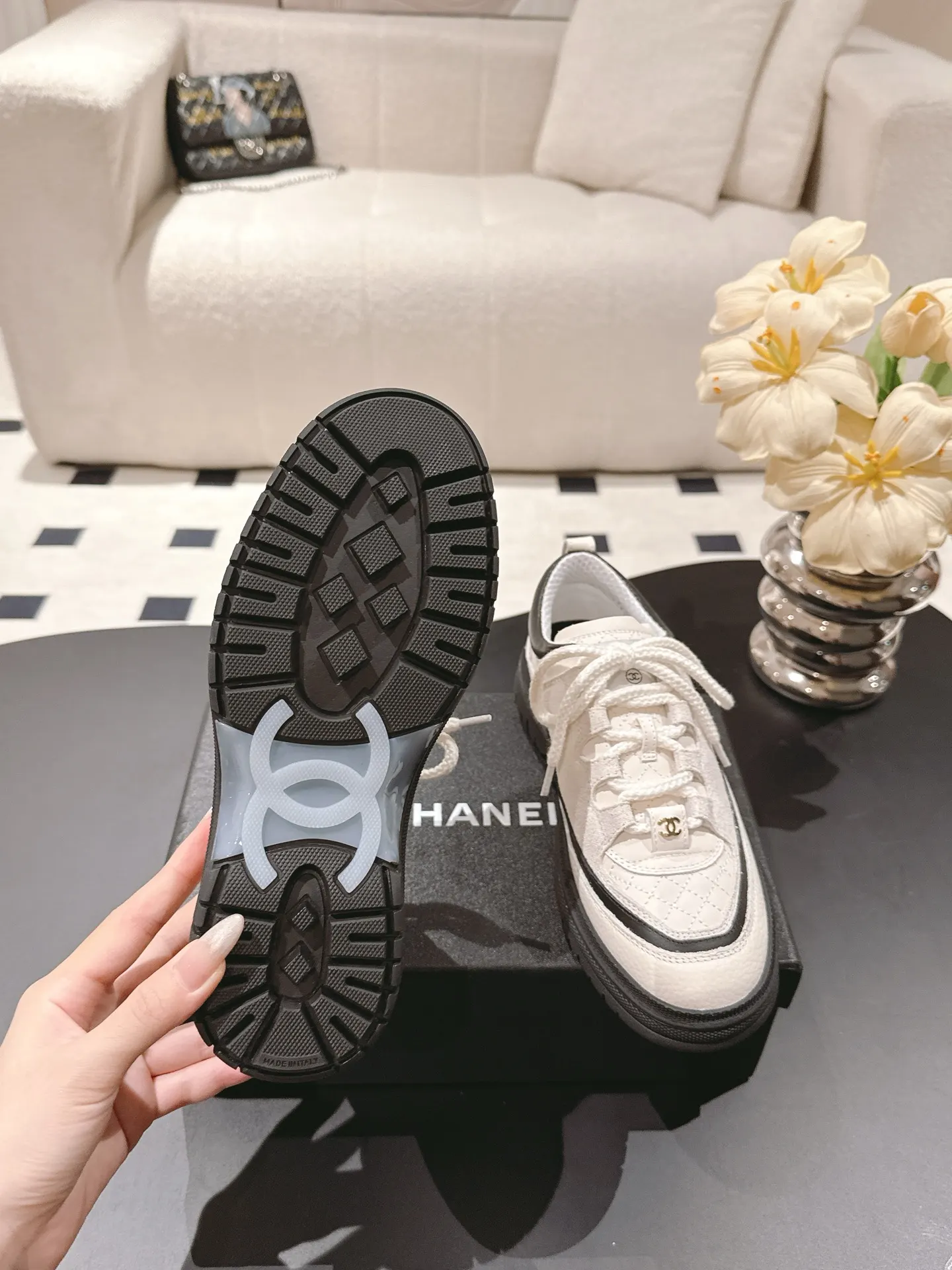CHANEL 19 Bag 黑色荔枝纹牛皮链条包 经典款