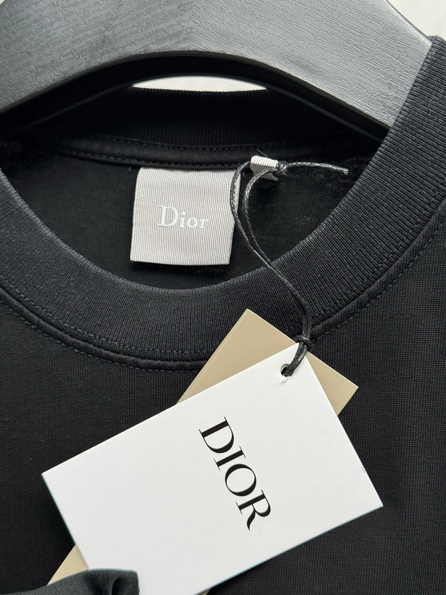 Dior 黑色圆领短袖T恤 精致穿搭款