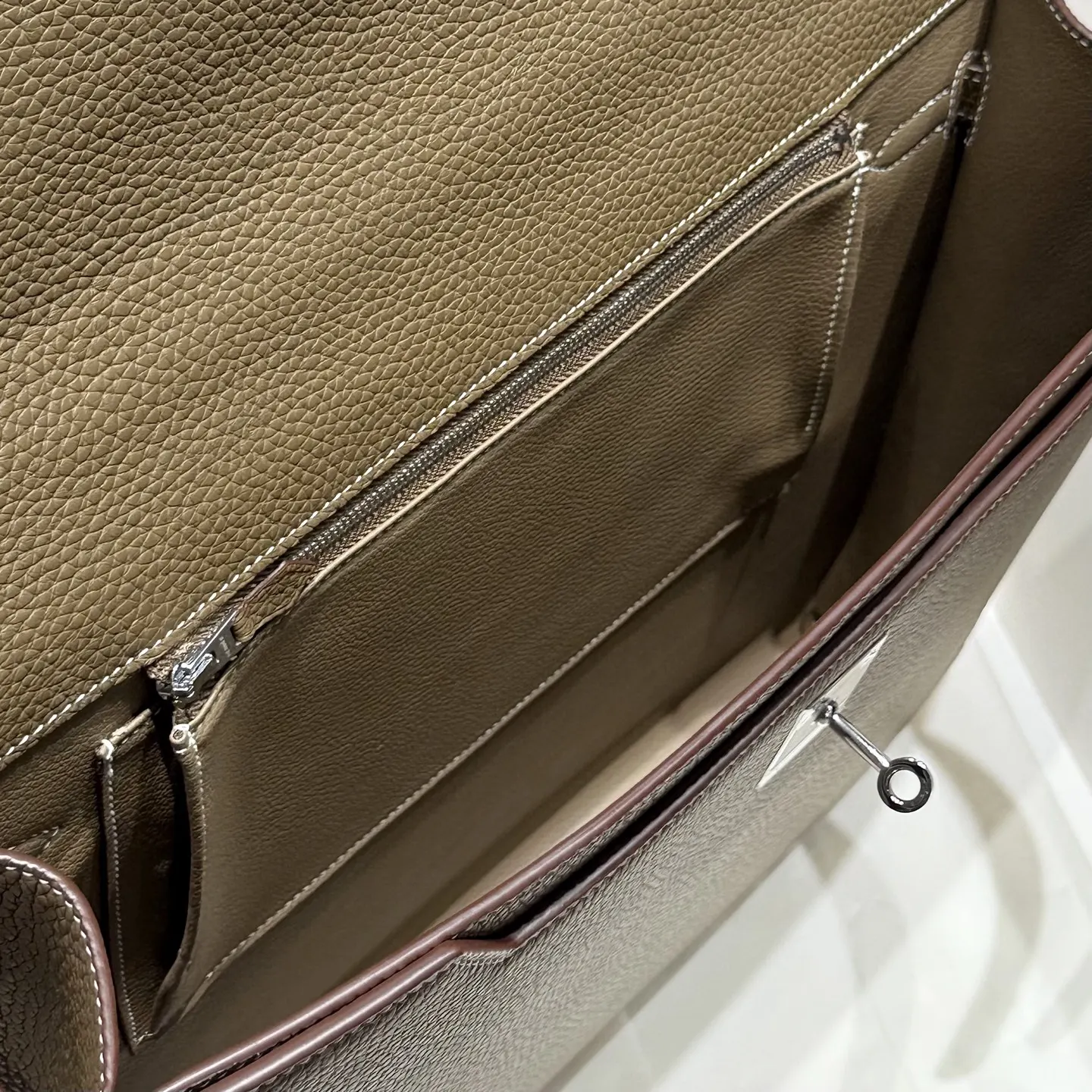 Organizer Pouch Business Travel Leather