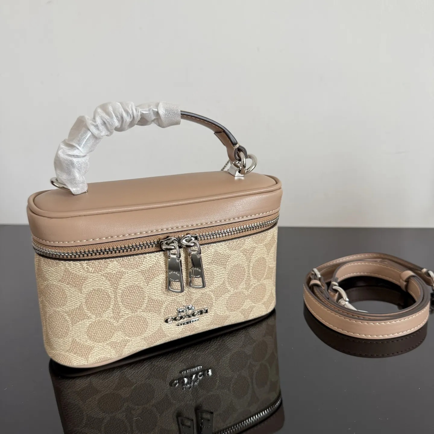 Coach 皮革 Originals 包 的材质选 化妆包 便携收纳款