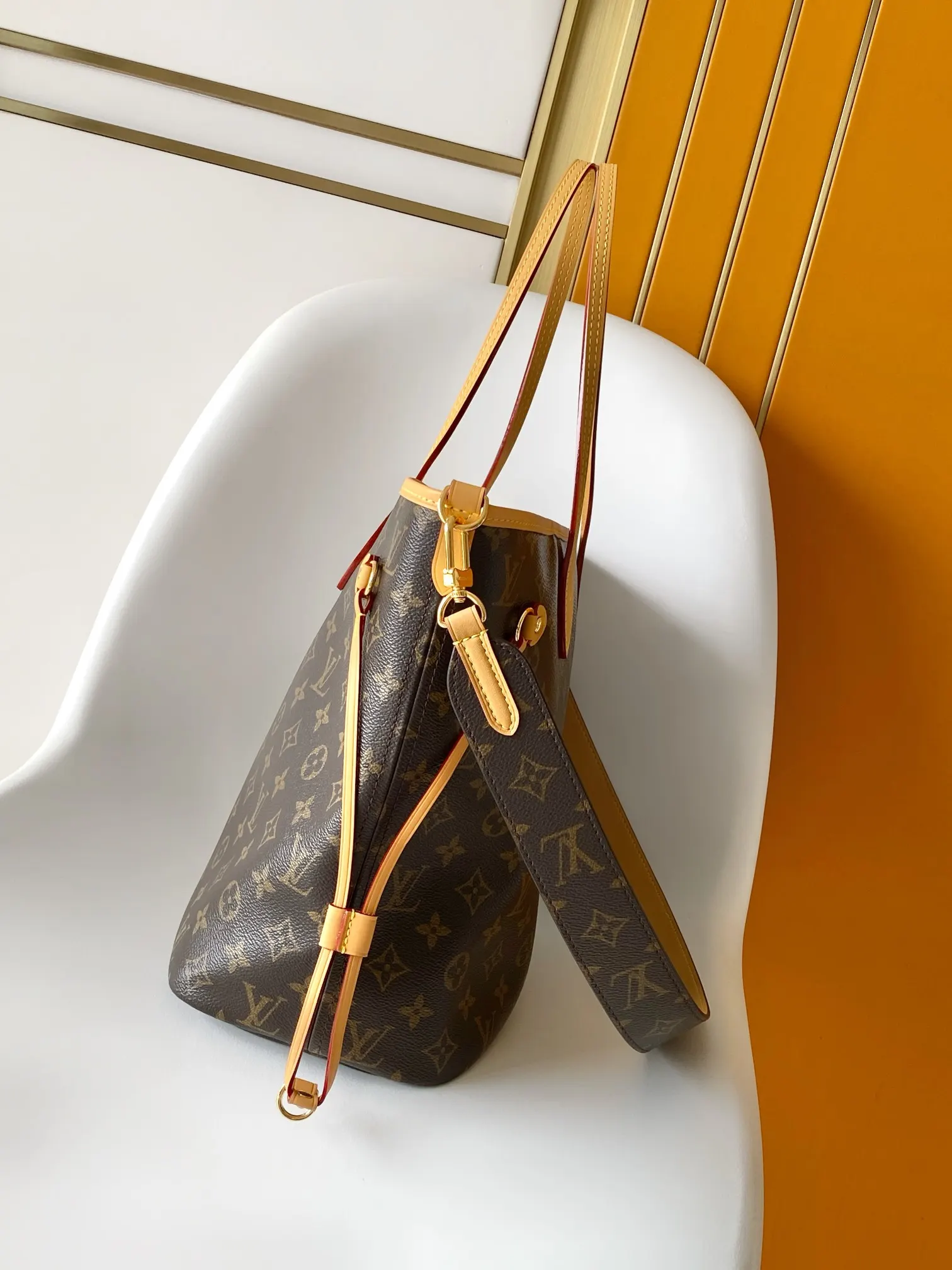 LV Neverfull 牛皮 托特包 大容量托特款