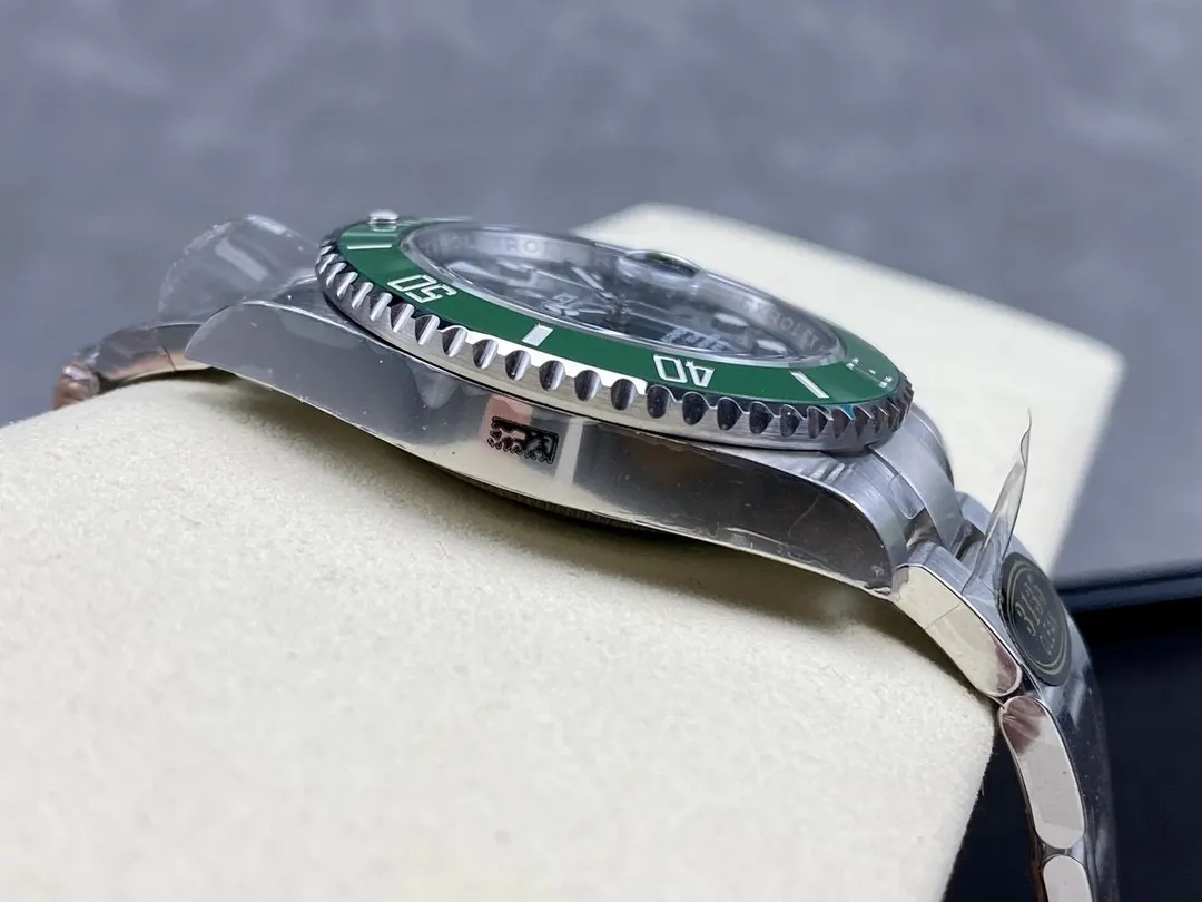 Rolex 藍色 綠色 黑綠钢色水鬼 沿用AR钢带 手錶 經典腕表款
