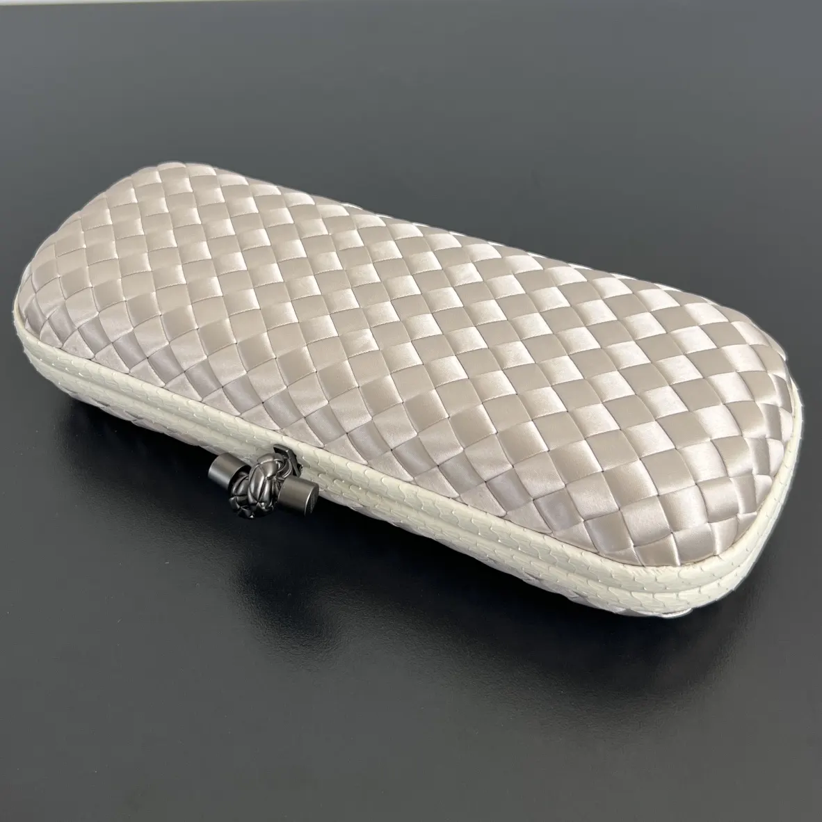 Bottega Veneta 化妆包 便携收纳款