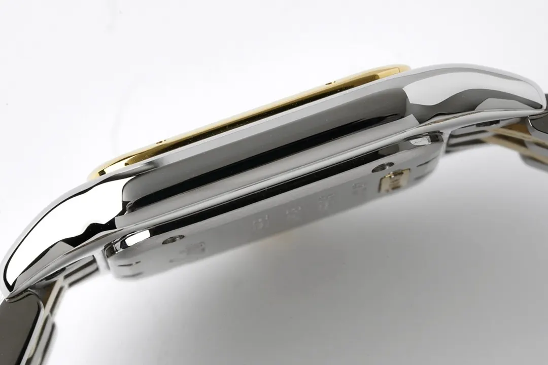 Cartier 白色 蓝色 手表 经典腕表款