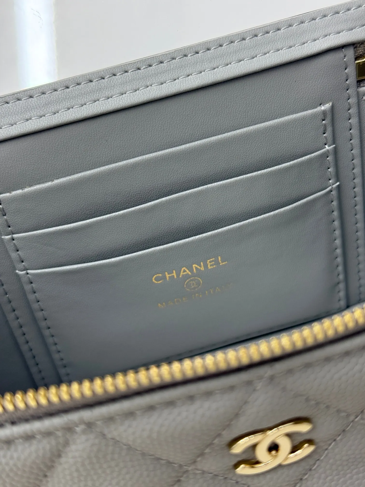CHANEL 金色 牛皮 链条包 精致链条款