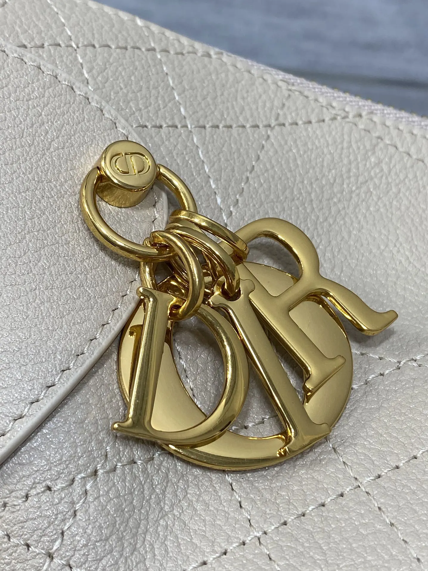 Dior Voyage 腋下包 手提斜挎