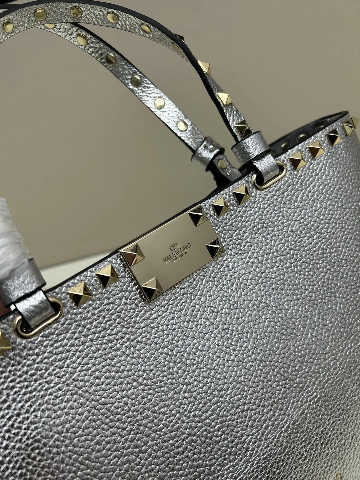 Chain Bag Leather