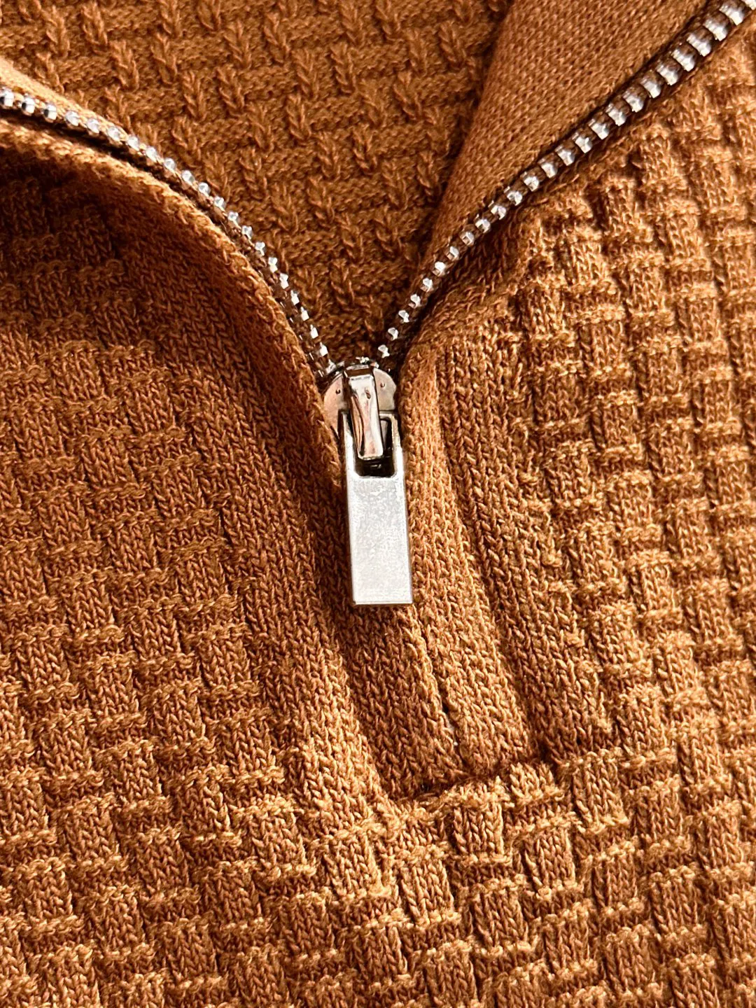 Burberry Embroidery Cotton Knitwear Textured Knit Image 4 Burberry Embroidery Cotton Knitwear Textured Knit Image 4