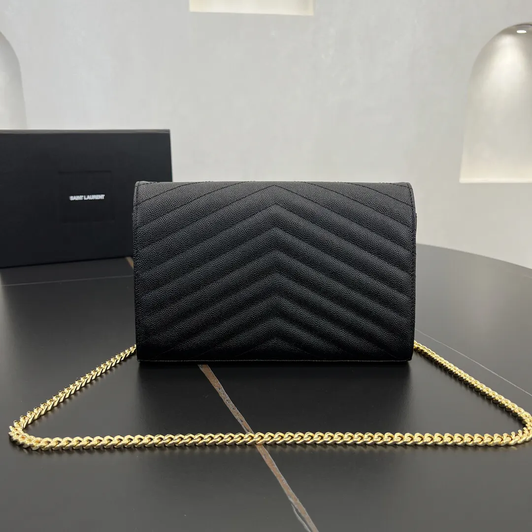 Chain Bag Leather