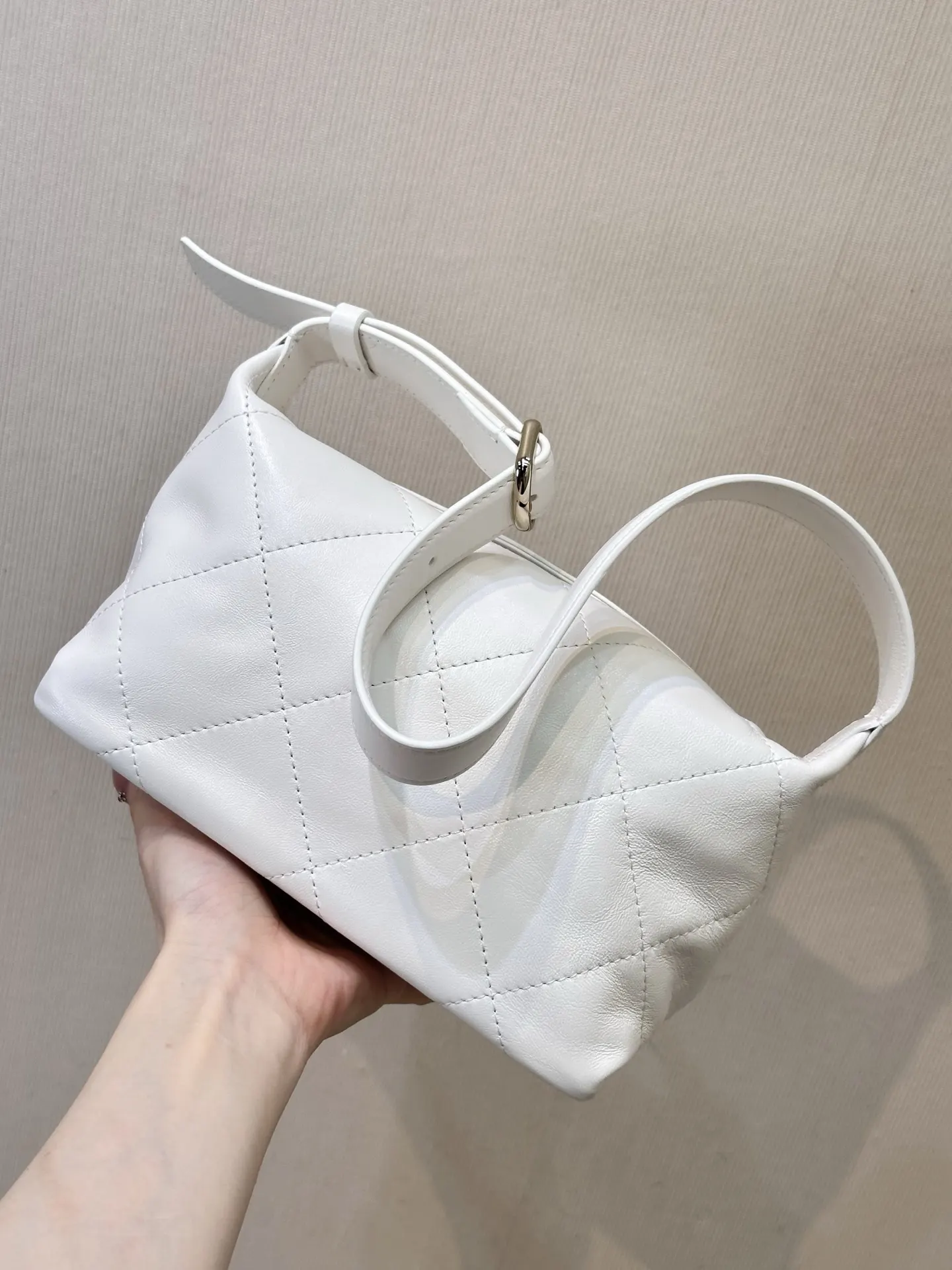Hobo Shoulder Bag Vintage