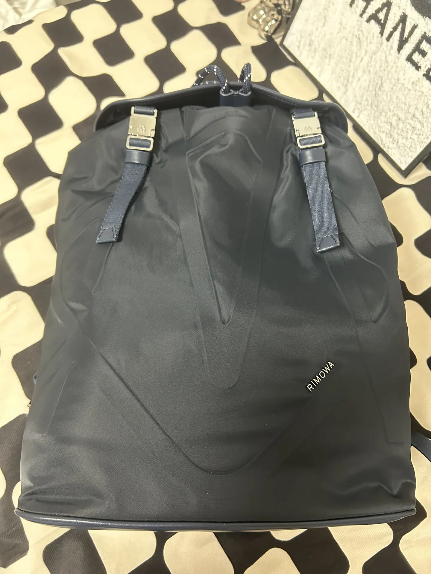 Rimowa Black Style Image 9 Rimowa Black Style Image 9